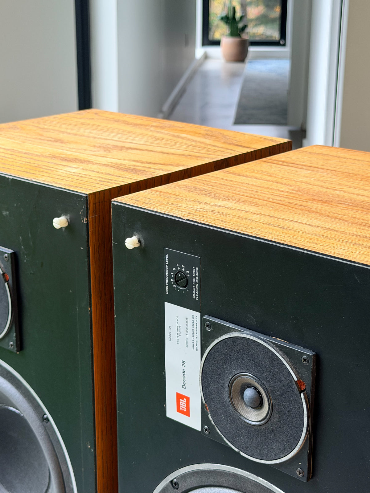 JBL Decade L26 _ Bookshelf Speakers
