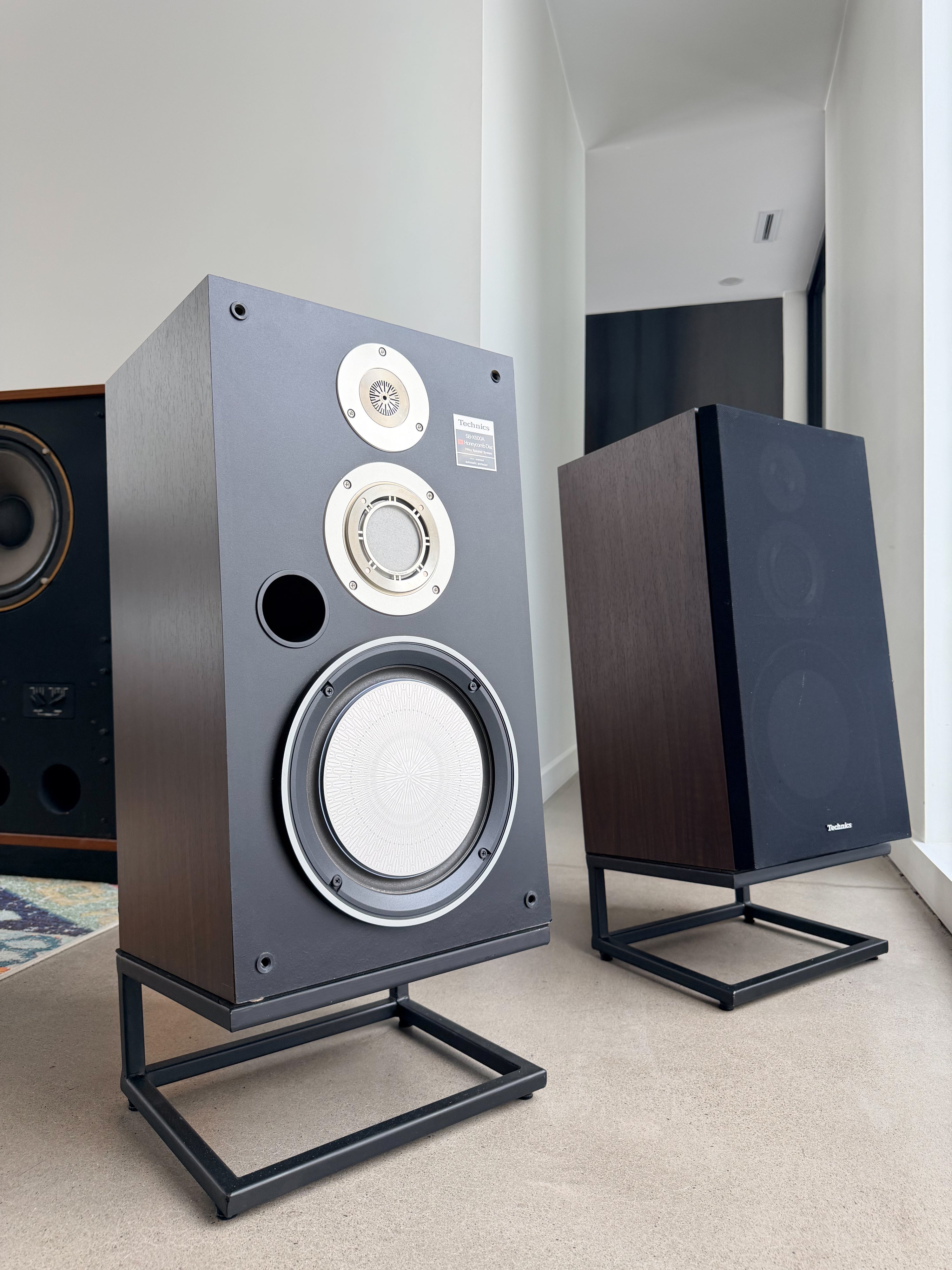Technics SB-X500A  _Floorstanding speakers