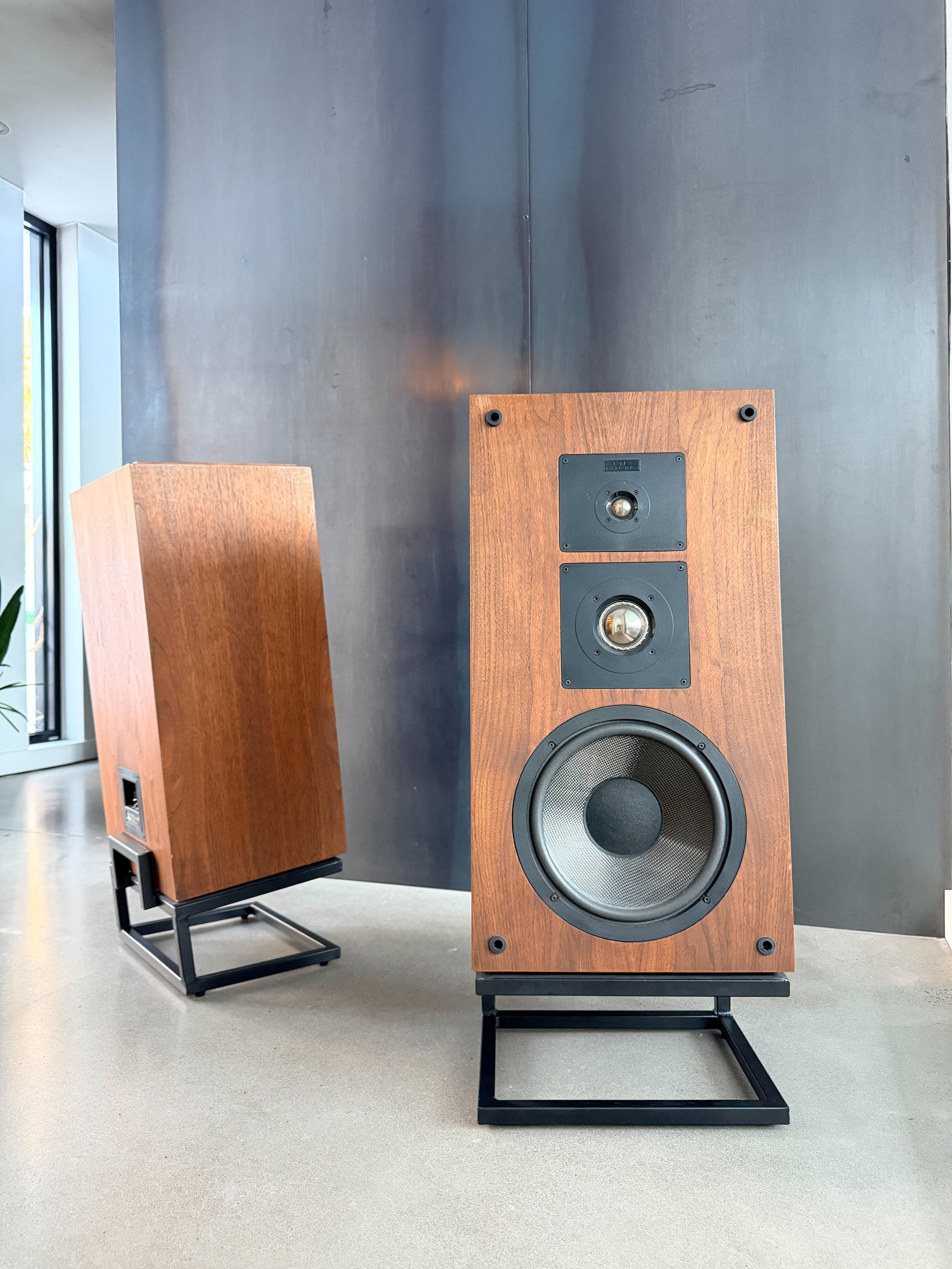 Altec 305 _Haut-Parleurs de plancher