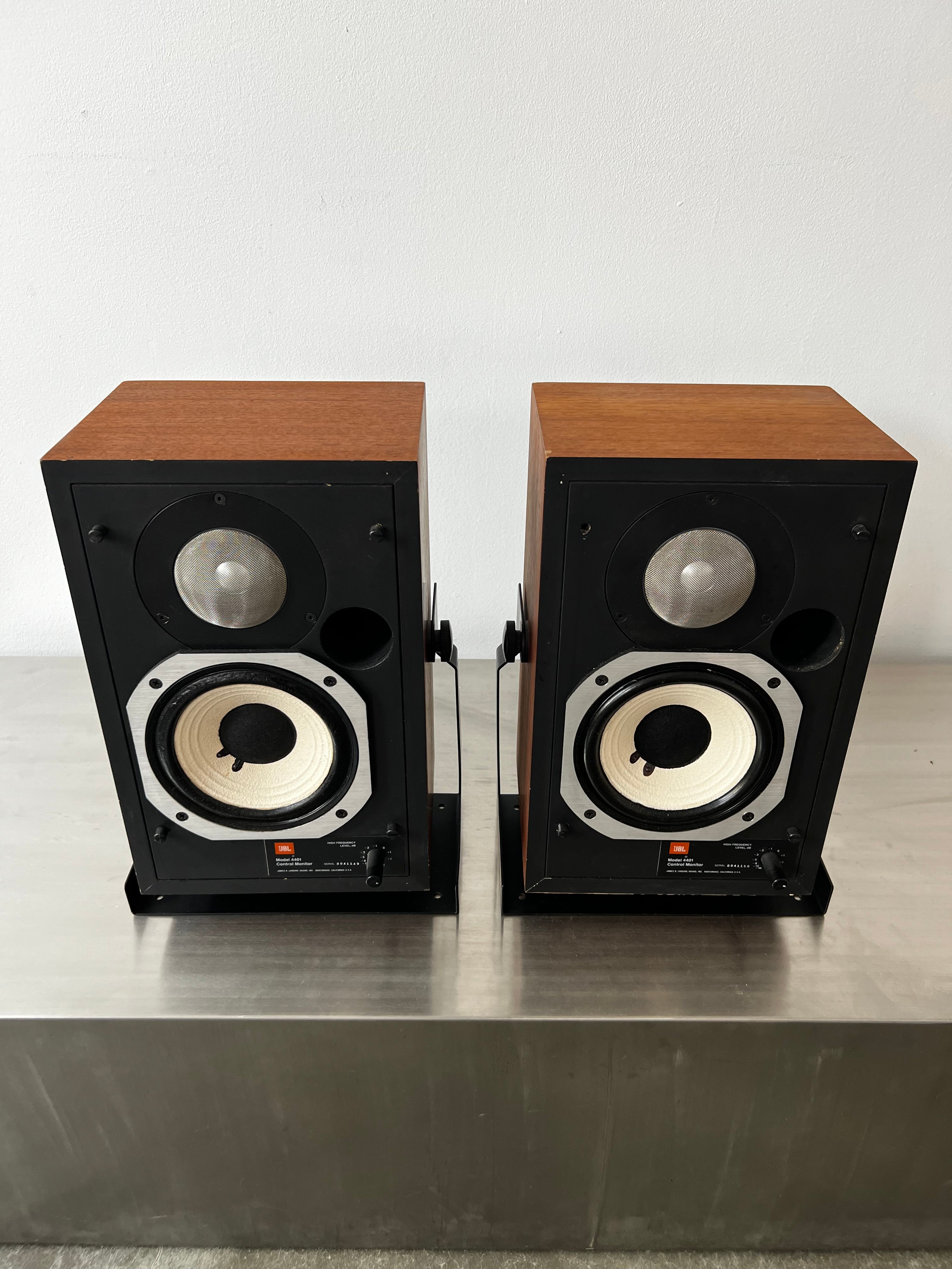 JBL 4401 _Haut-Parleurs d’étagère