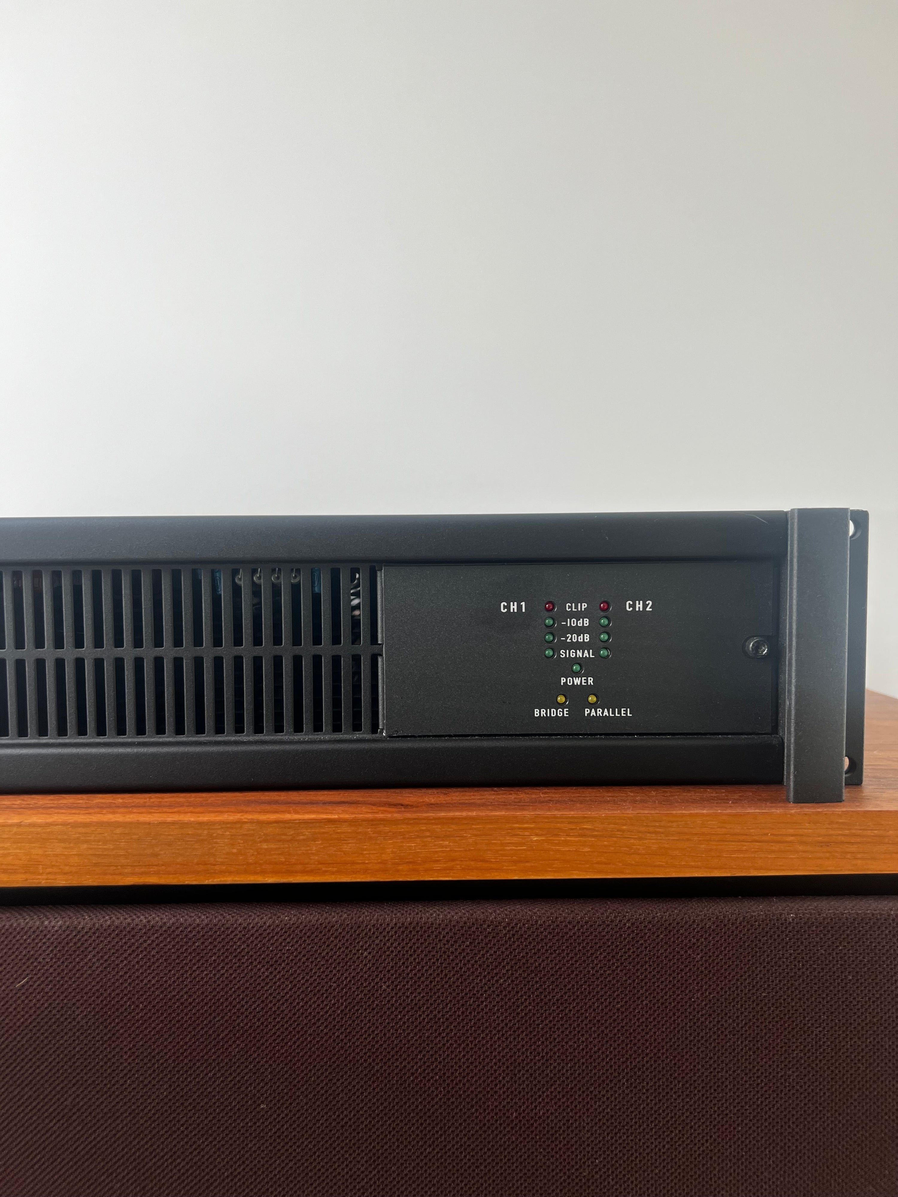 QSC DCA3422 _Amplificateur de puissance 