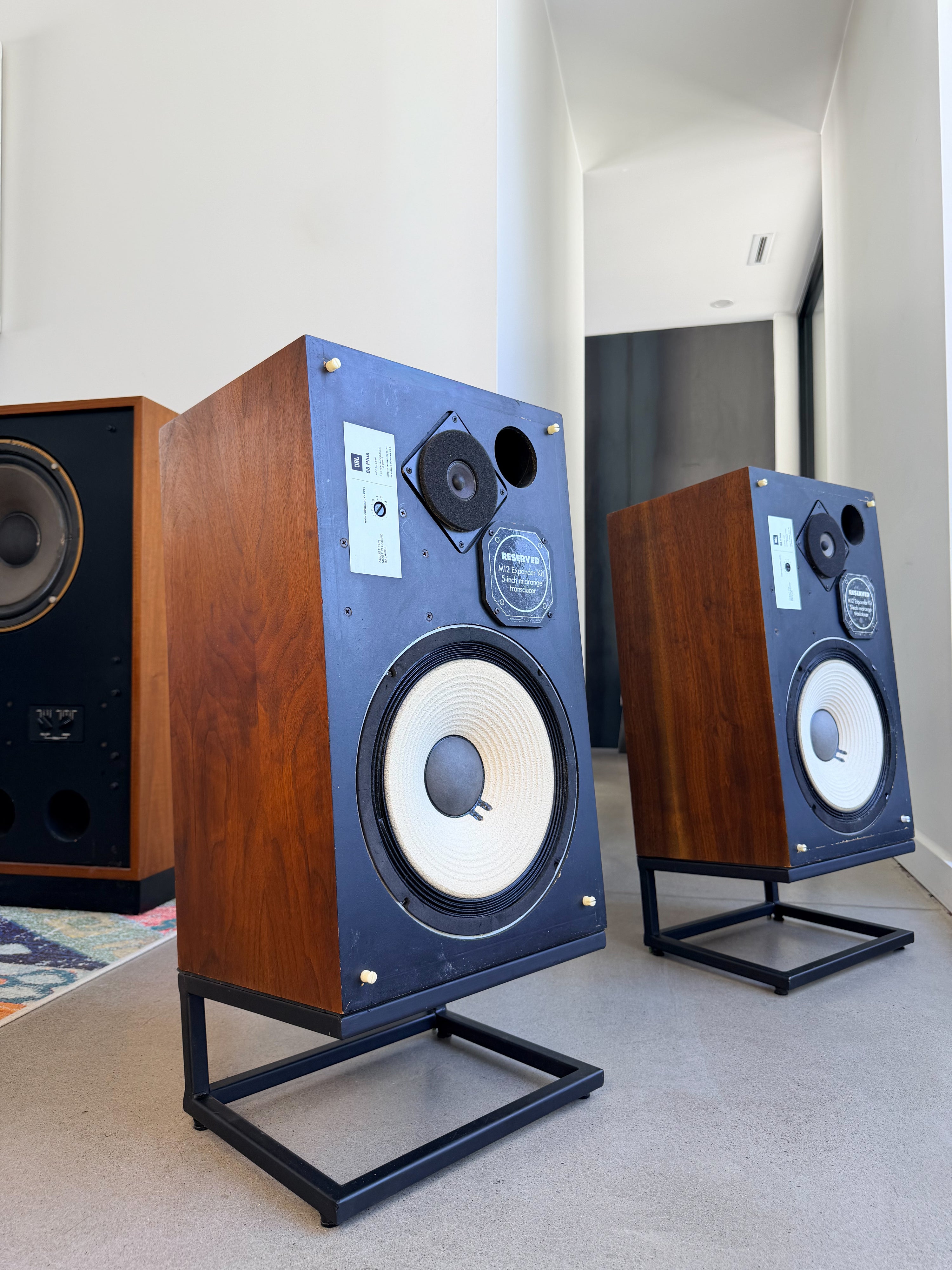 JBL L88+ _Floorstanding speakers