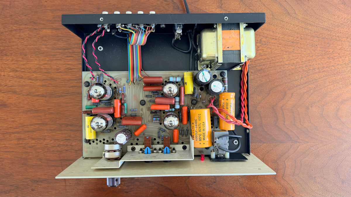 Conrad Johnson PV3 _Preamplifier