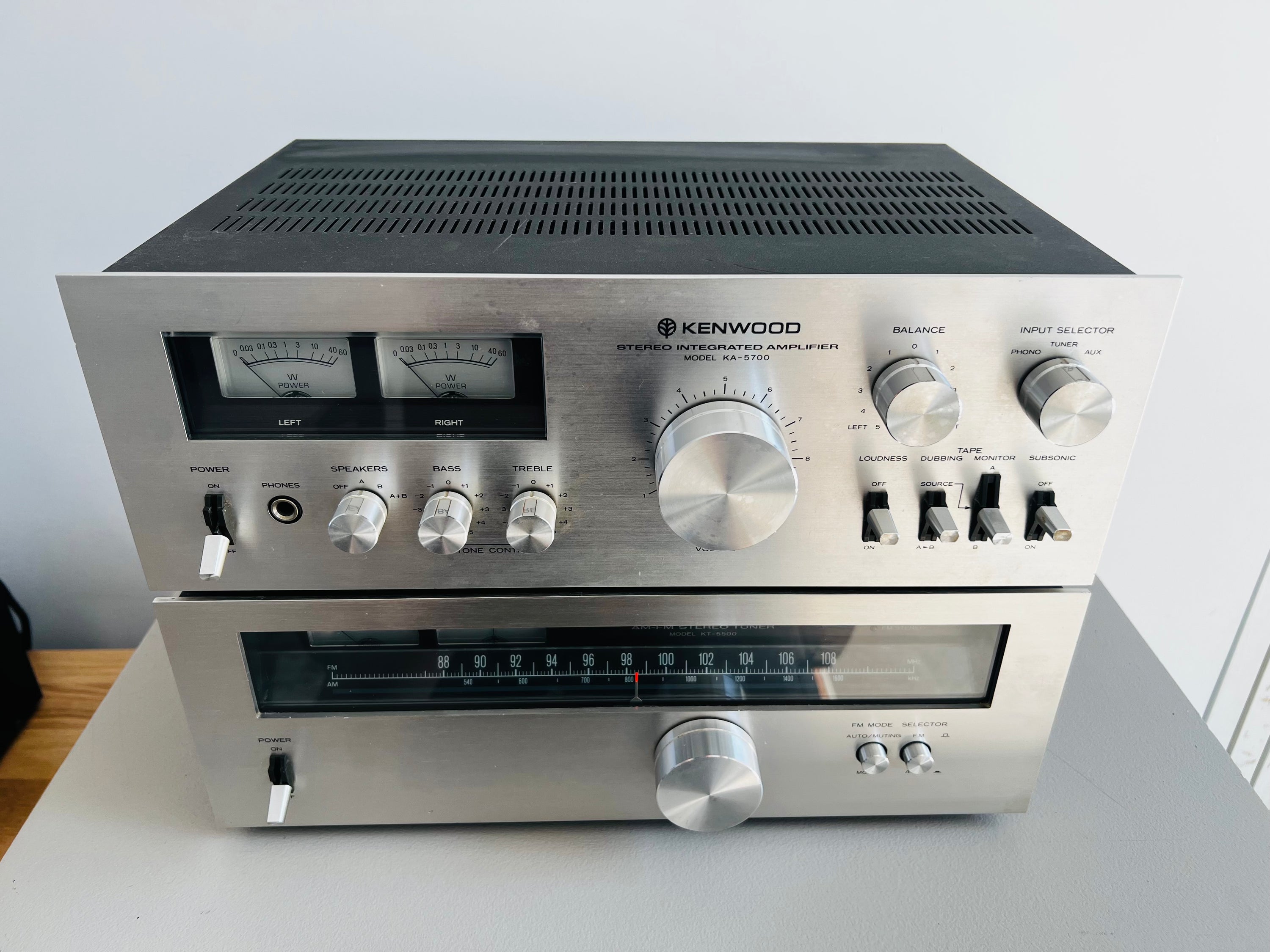 Kenwood KA-5700 _ Amplificateur intégré (40wpc)