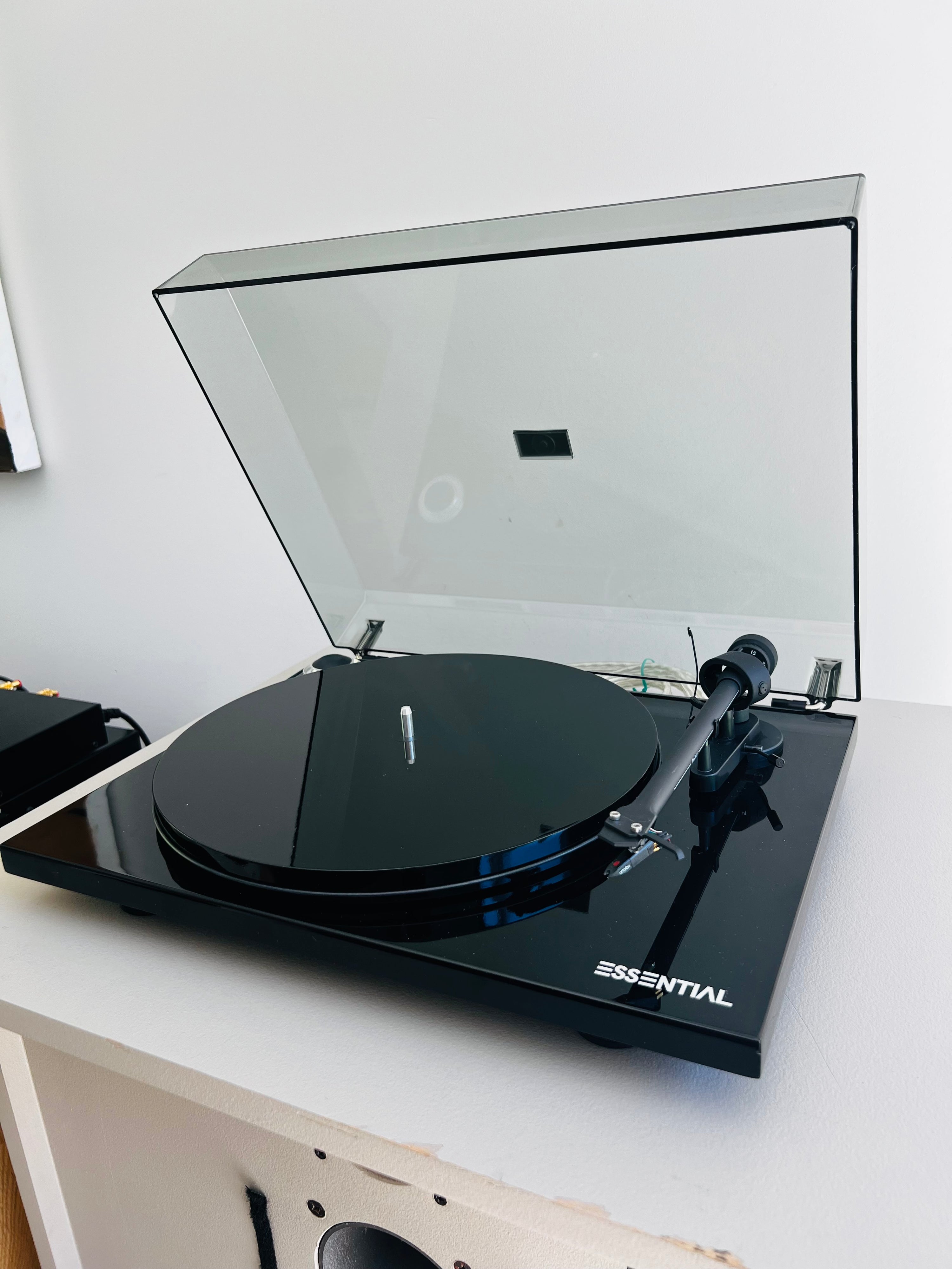 Pro-Ject Essentiel III _Table tournante à courroie
