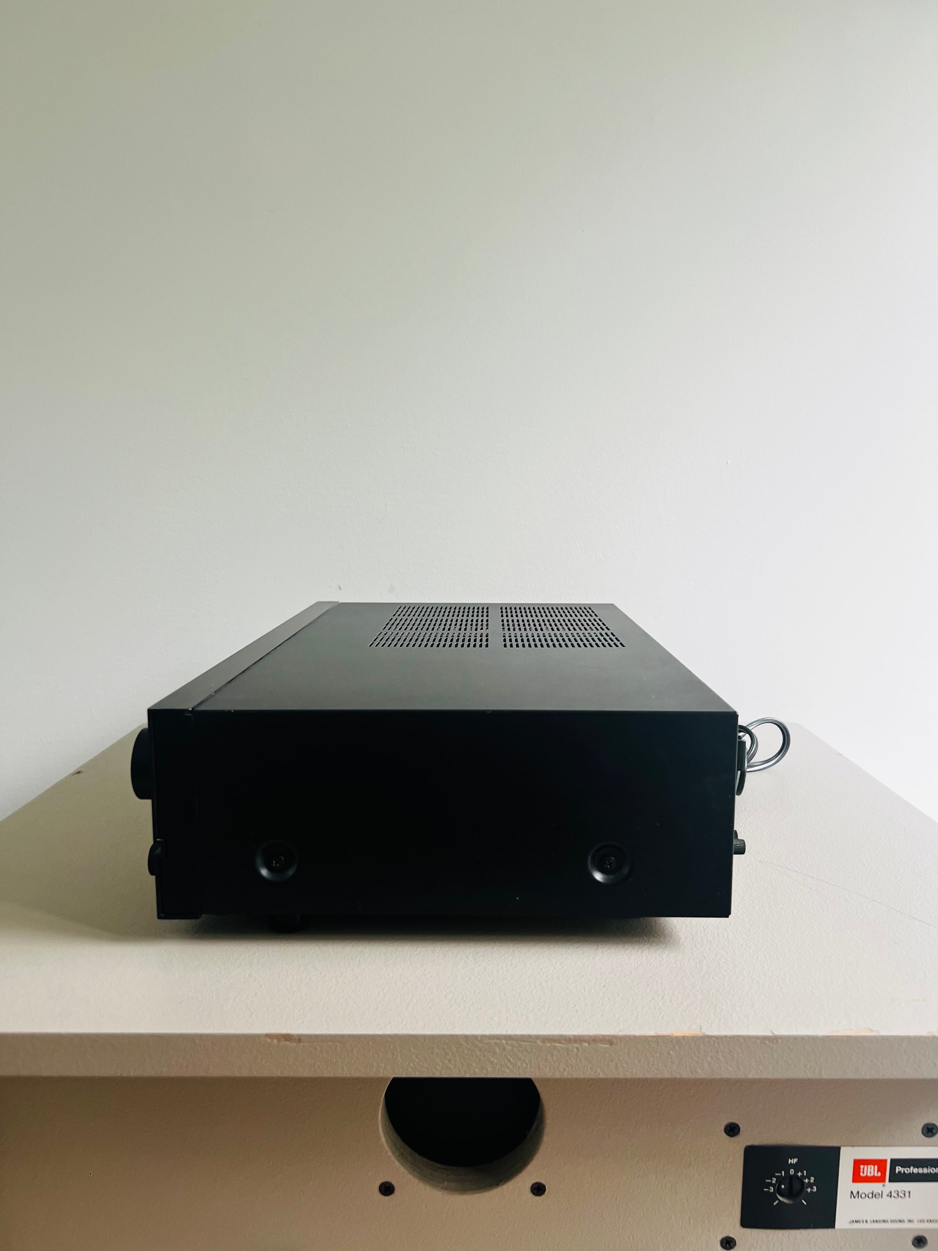 Nakamichi TA-1 Receiver Amplifier