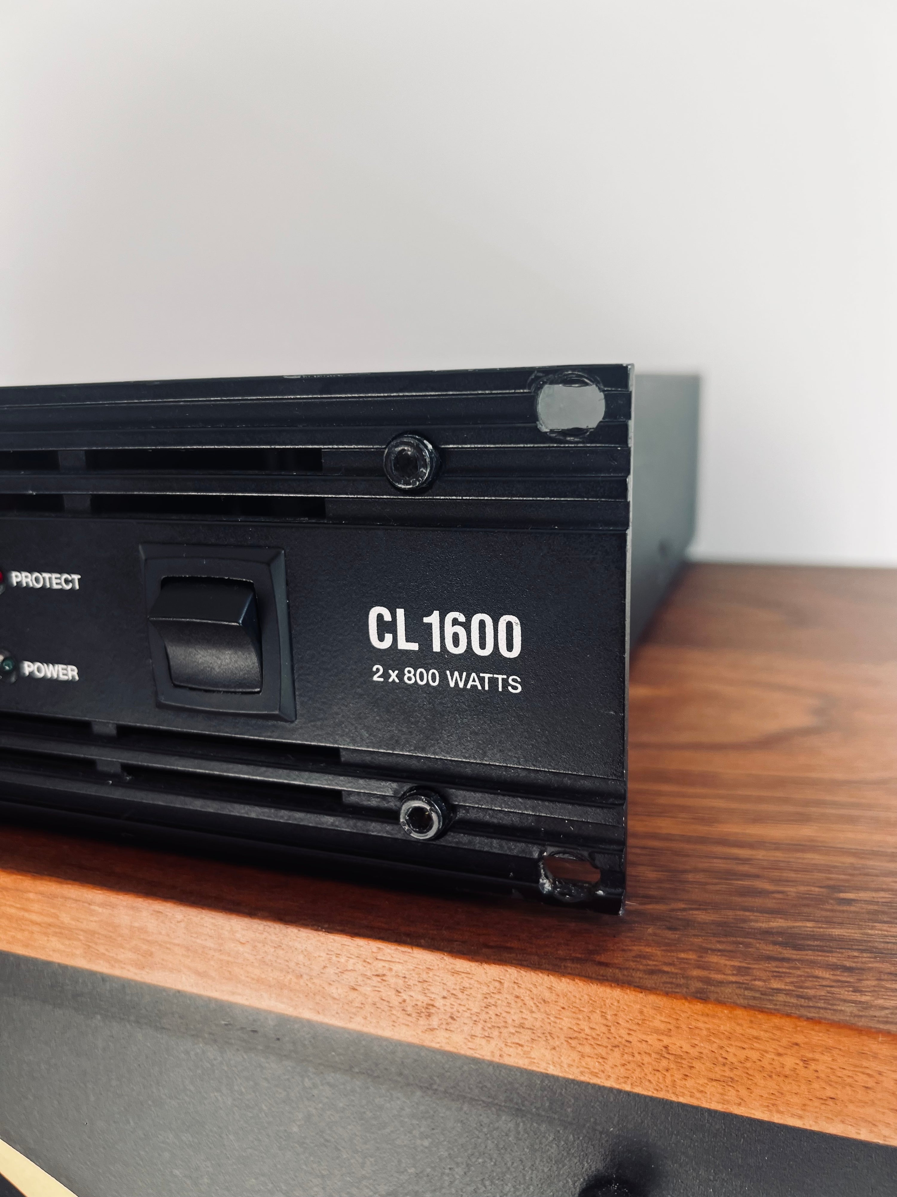 Dynacord CL1600 _Amplificateur de puissance 