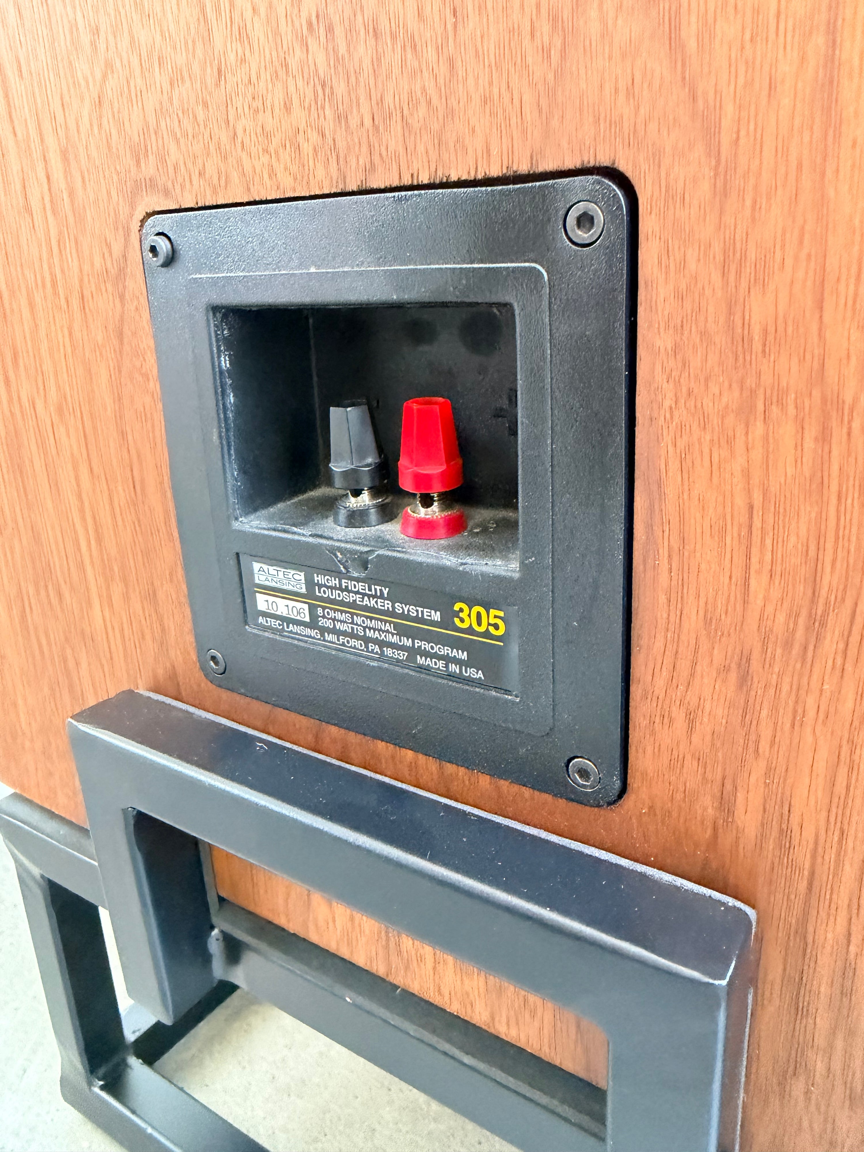 Altec 305 _Haut-Parleurs de plancher