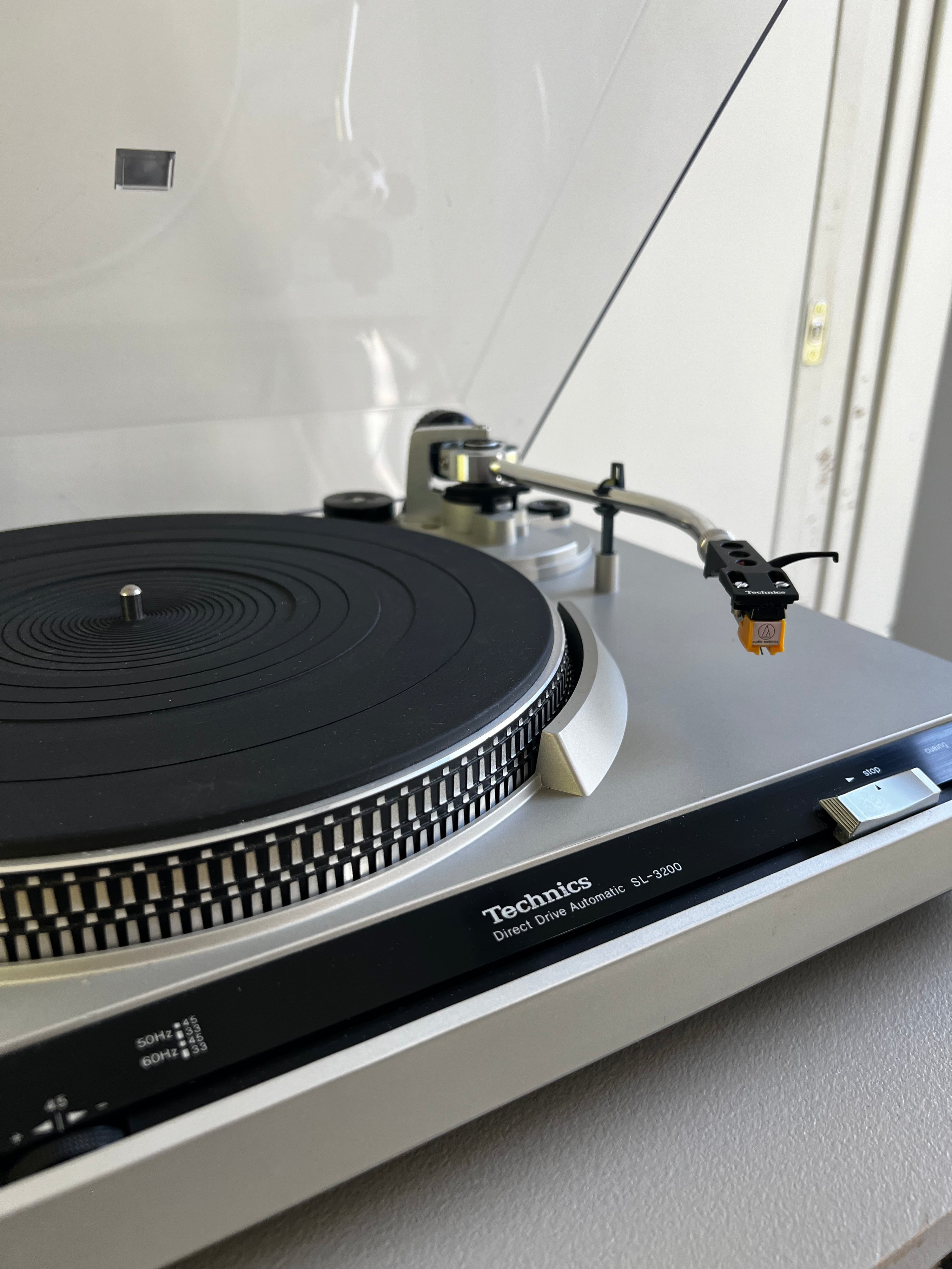 Technics SL-3200 _table tournante à entraînement direct
