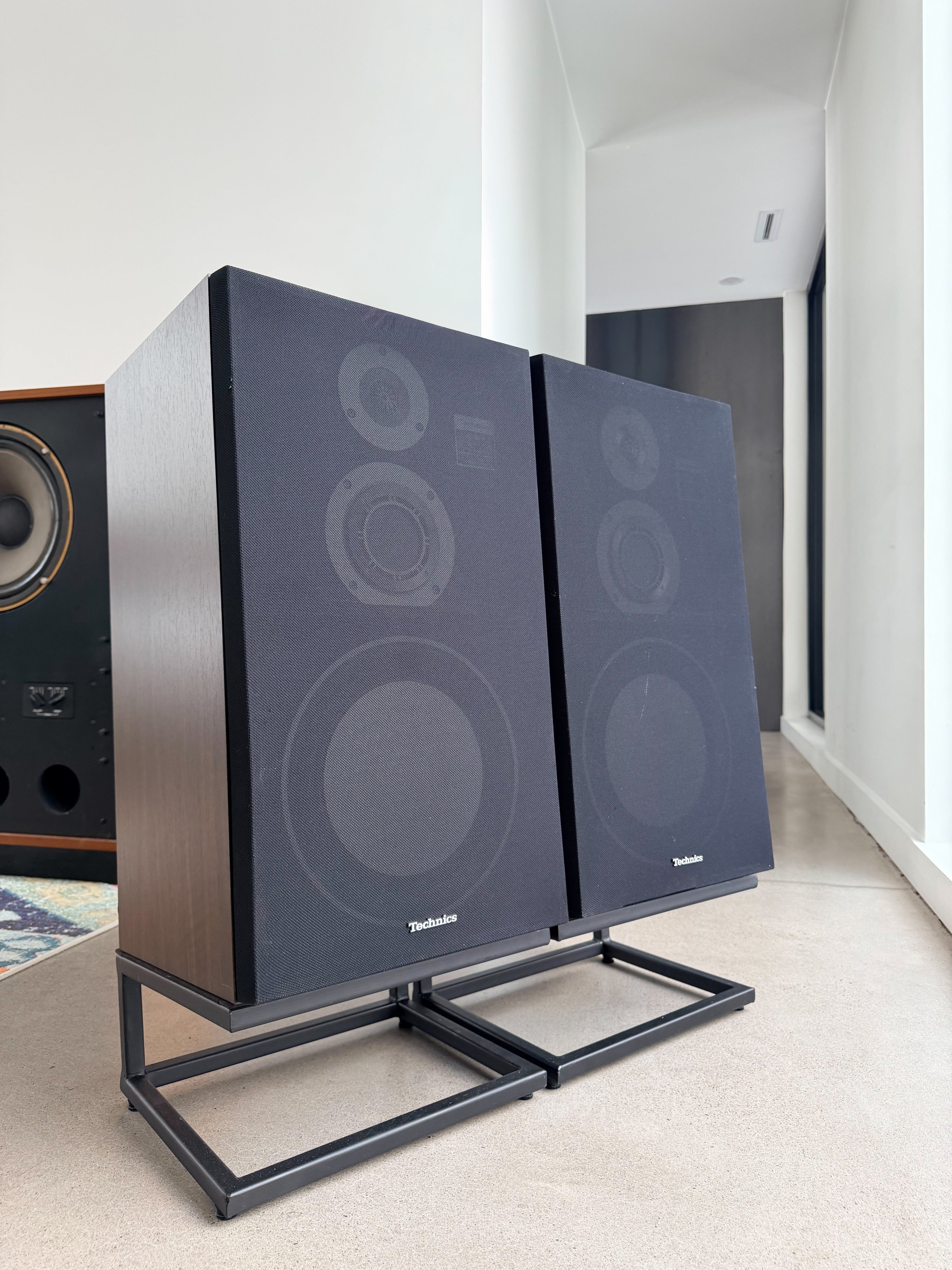 Technics SB-X500A  _Floorstanding speakers