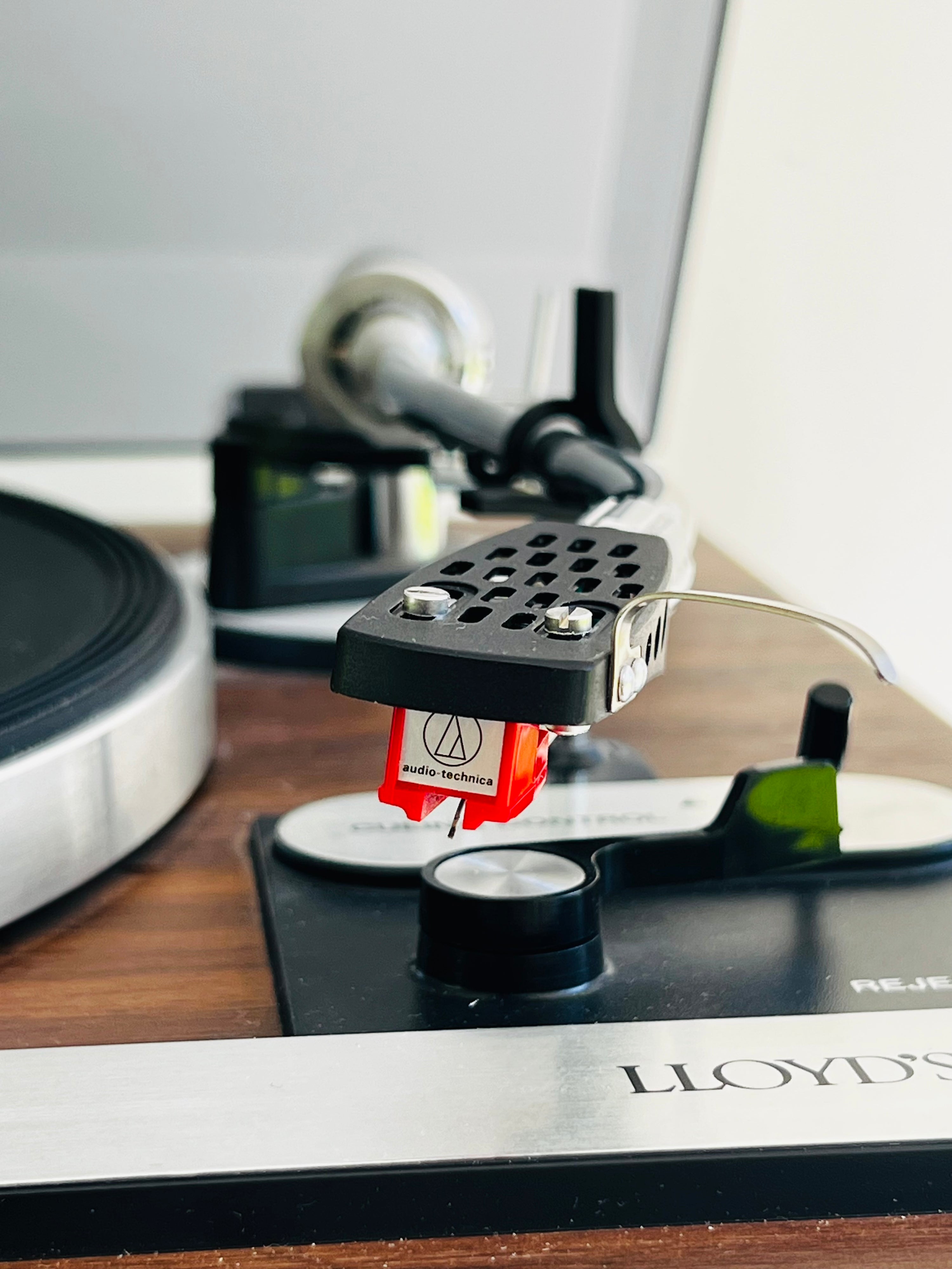 CEC H714 (Loyds) _table tournante