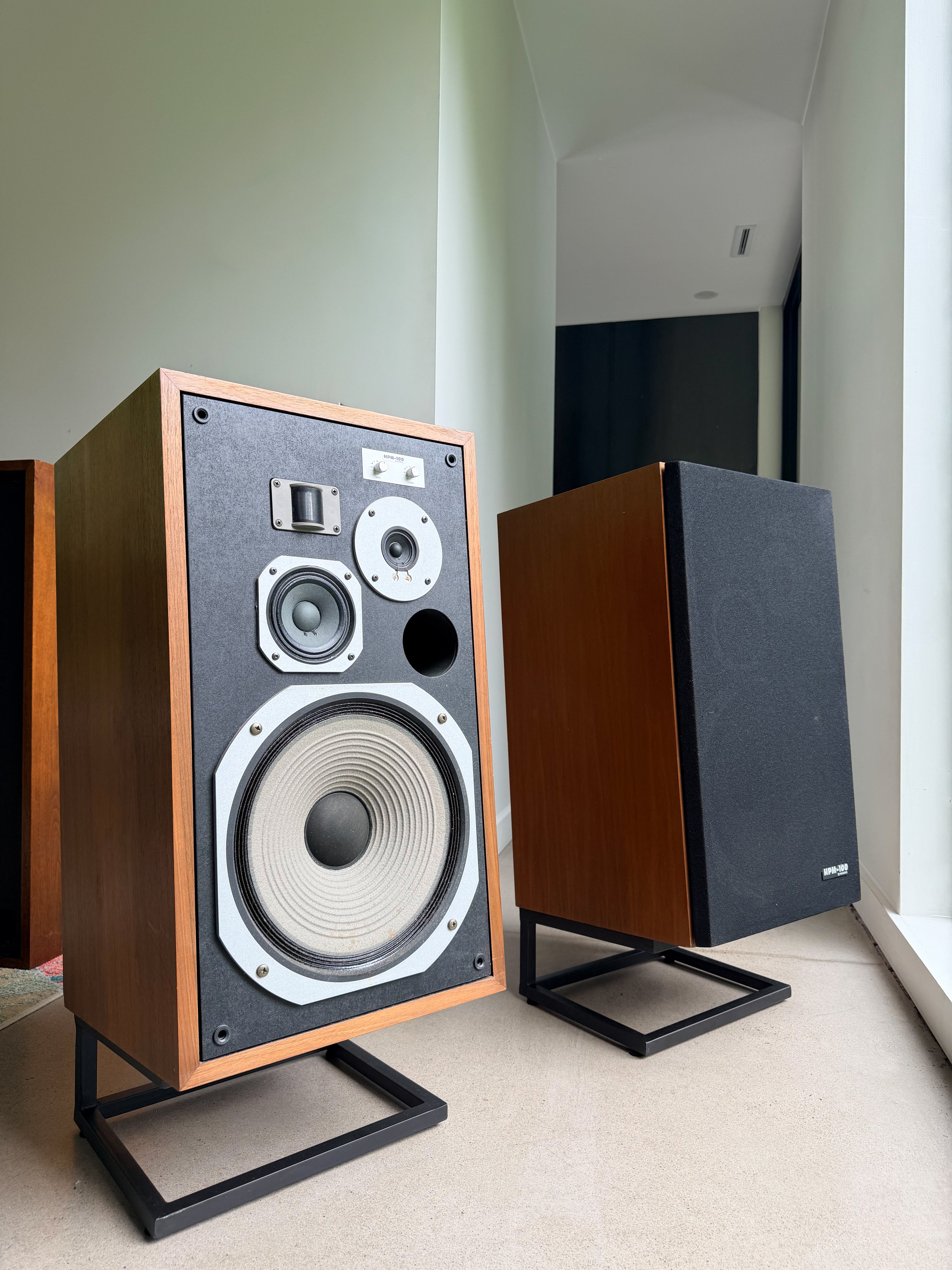 Pioneer HPM-100 _Floorstanding speakers