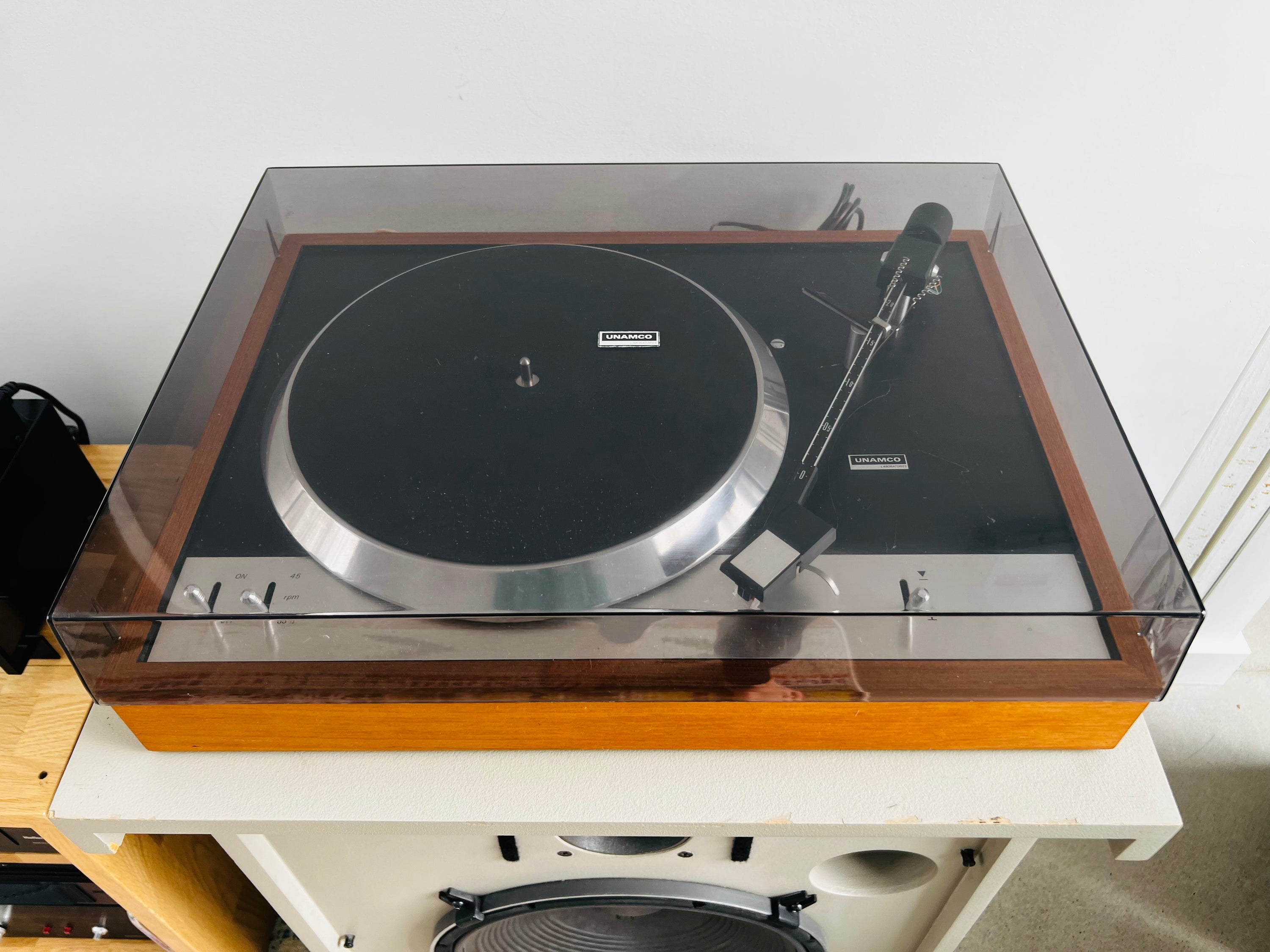 Unamco T-1 _Table tournante à courroie