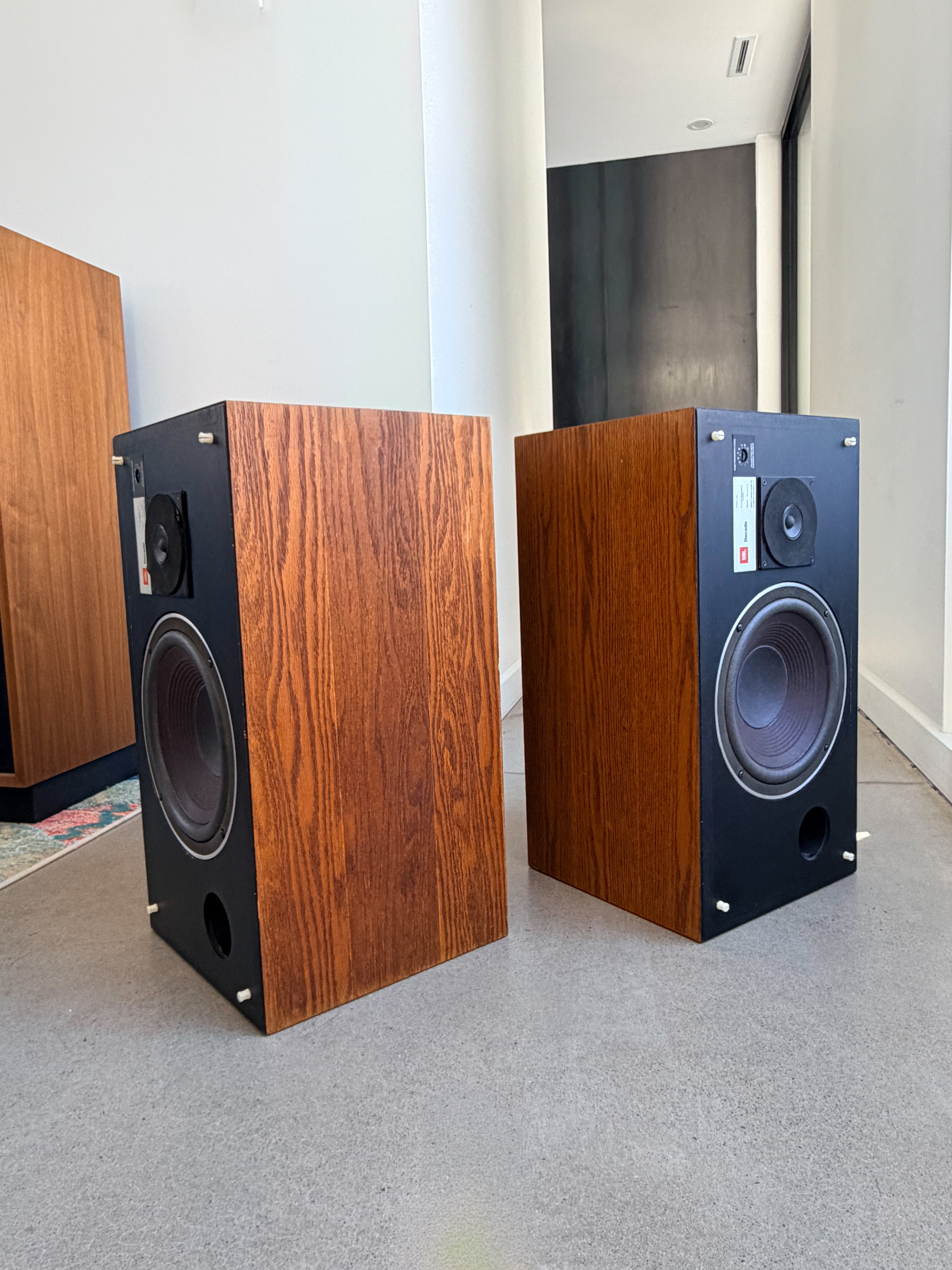 JBL L26 _Haut-parleurs de Plancher – image sonore
