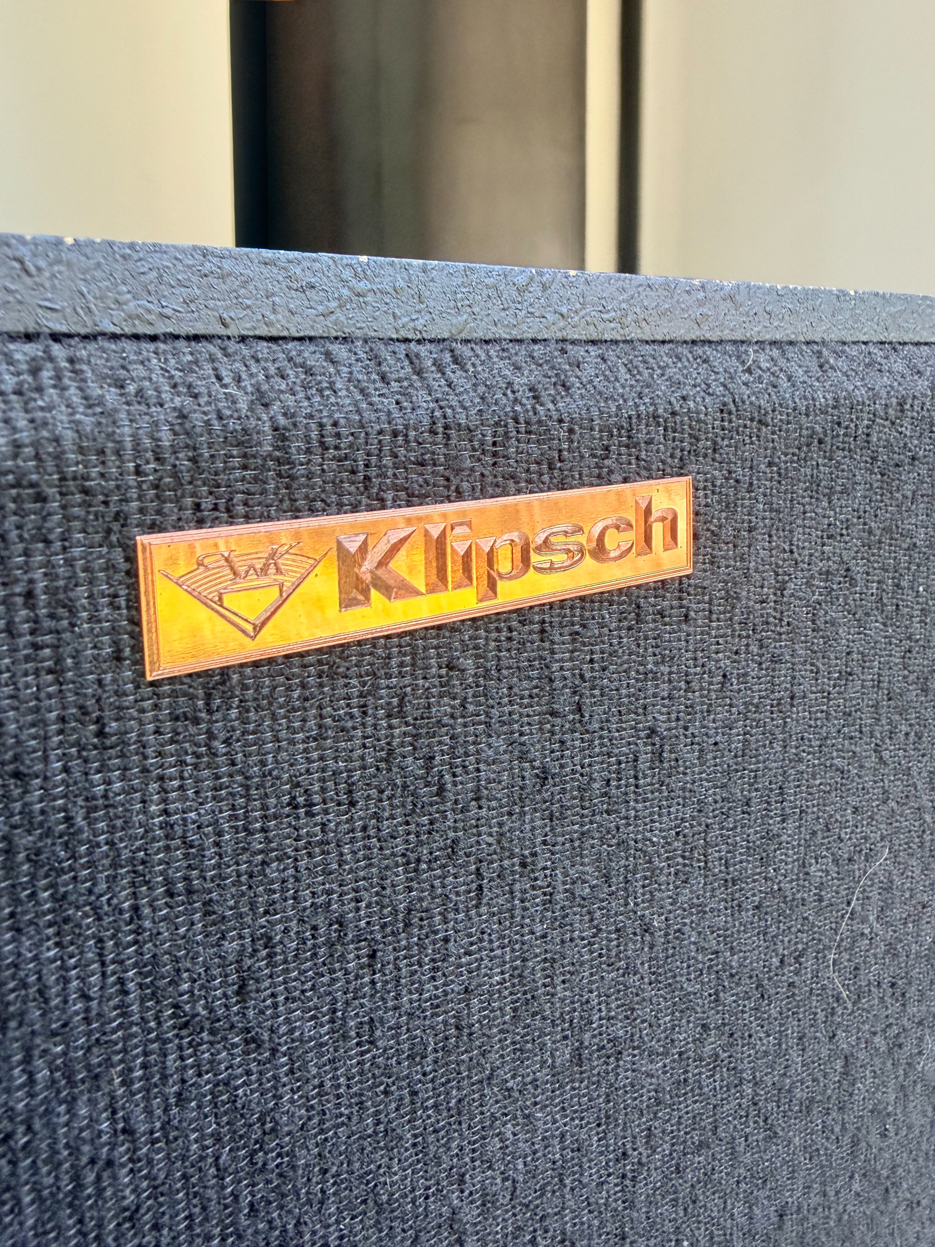 Klipsch KG4 _floorstanding speakers