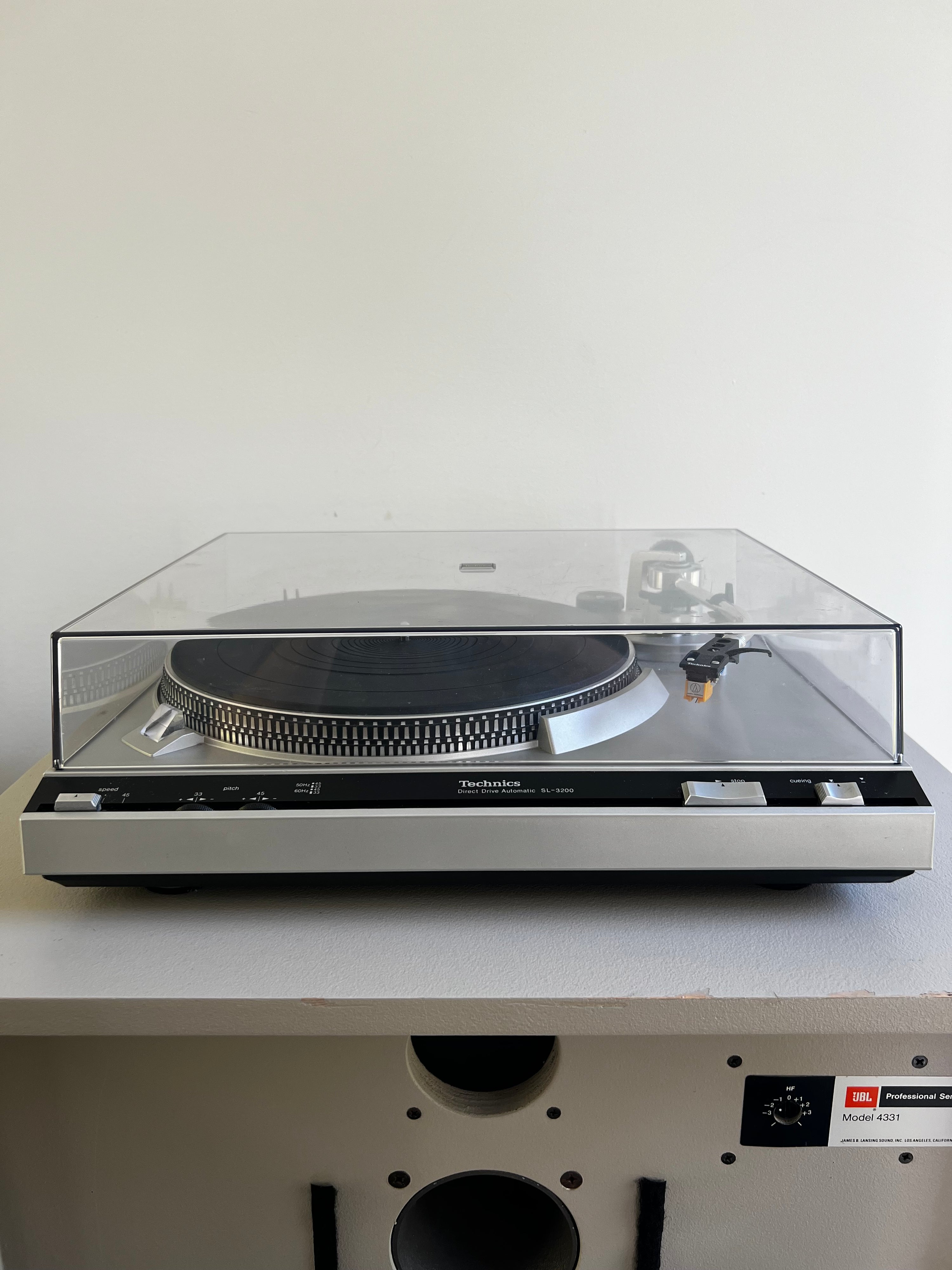 Technics SL-3200 _table tournante à entraînement direct