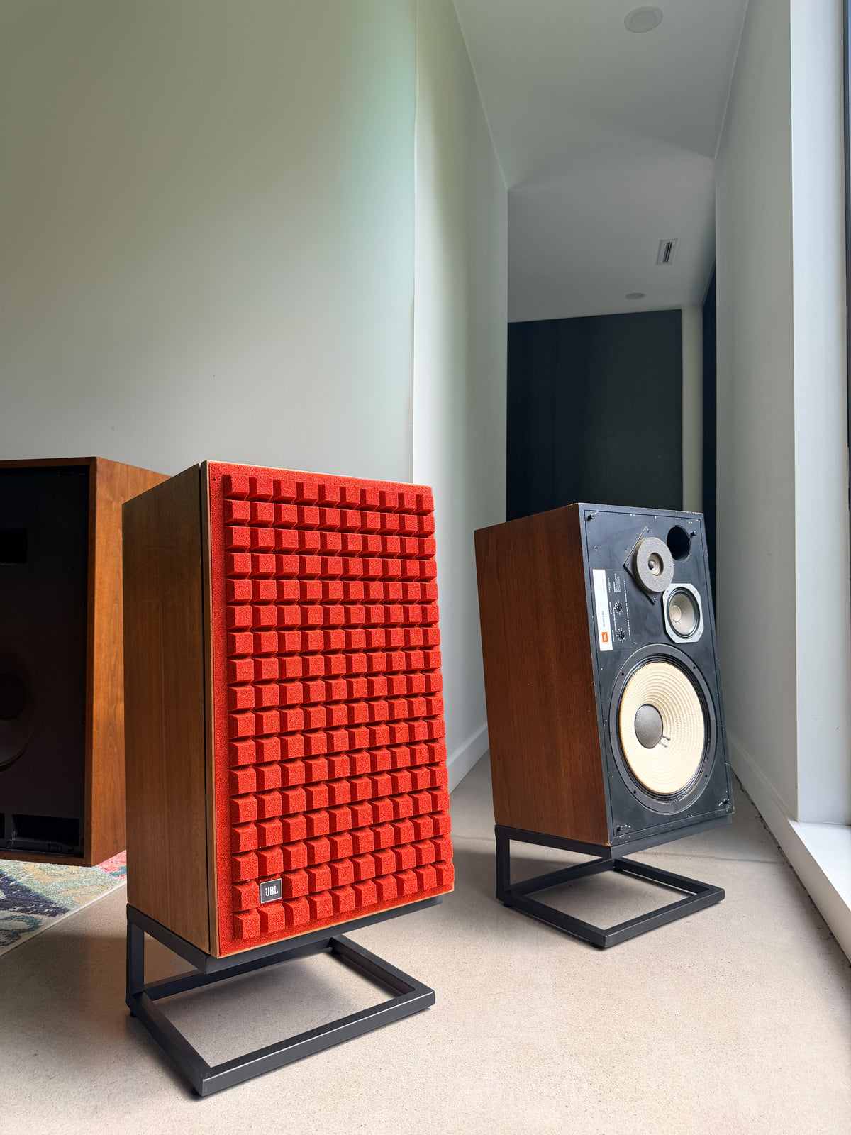 JBL L100 _Floorstanding speakers