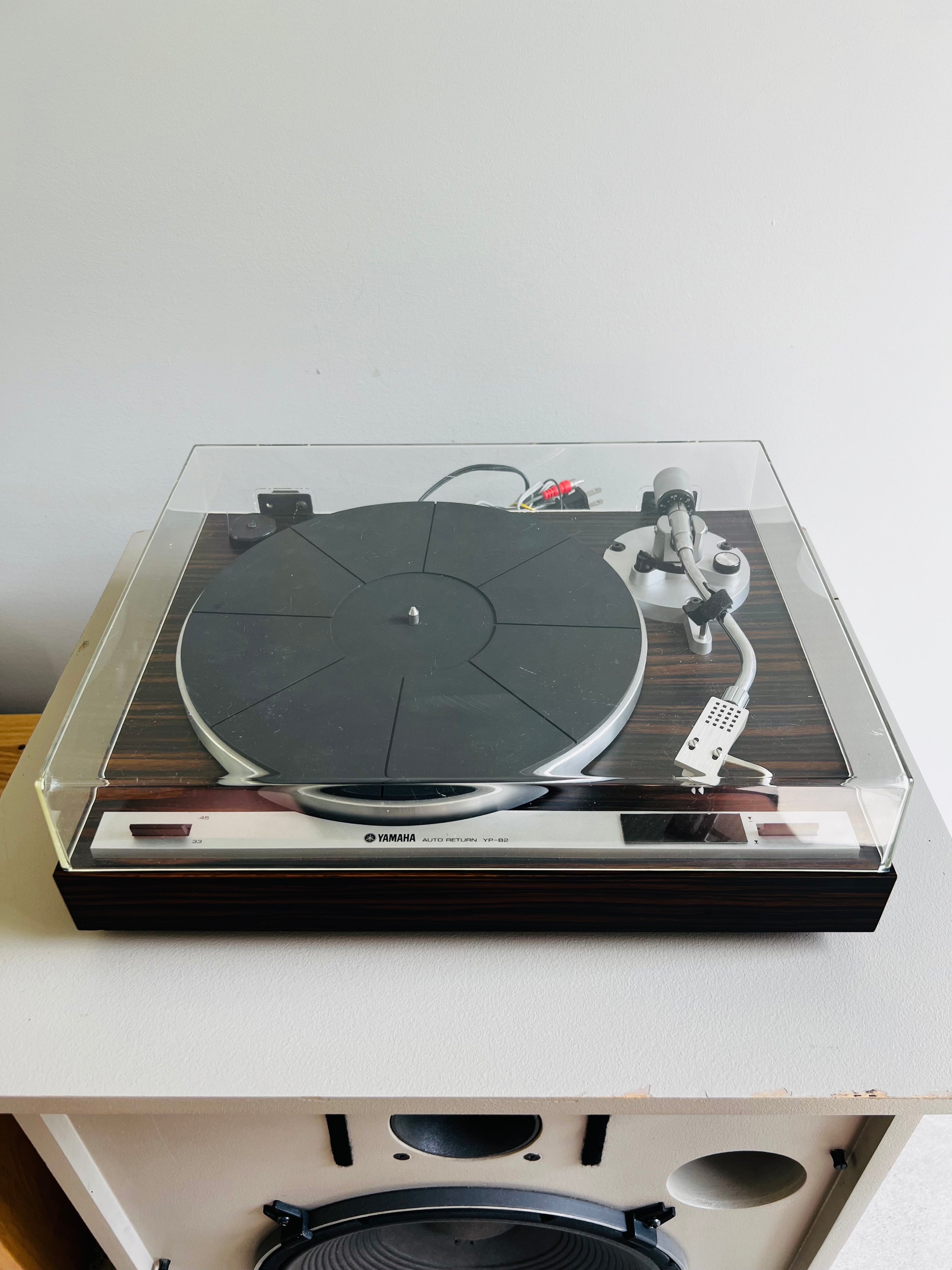 Yamaha YP-B2 _Table tournante à courroie