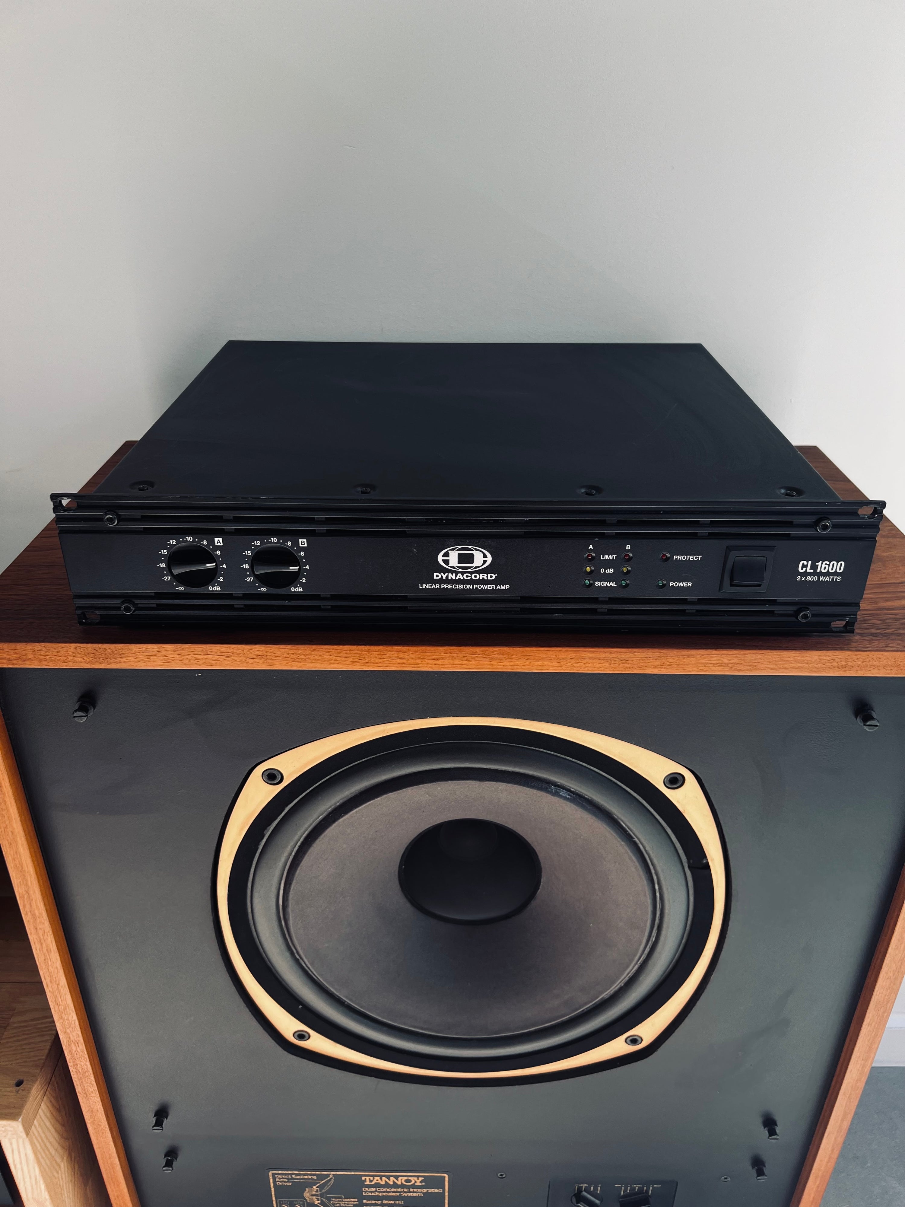 Dynacord CL1600 _Amplificateur de puissance 