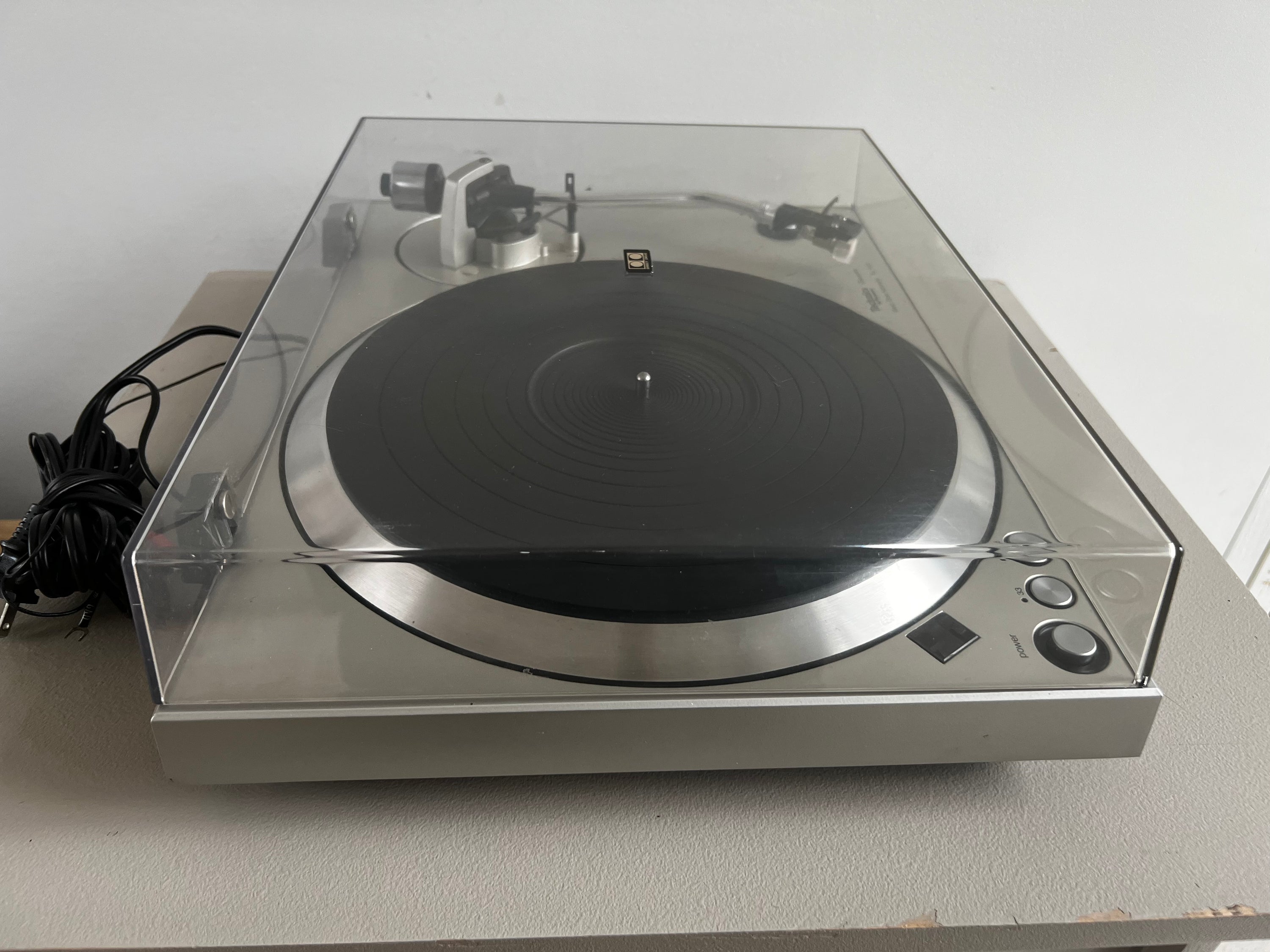 Techinics SL-1401 _Table tournante à entraînement direct