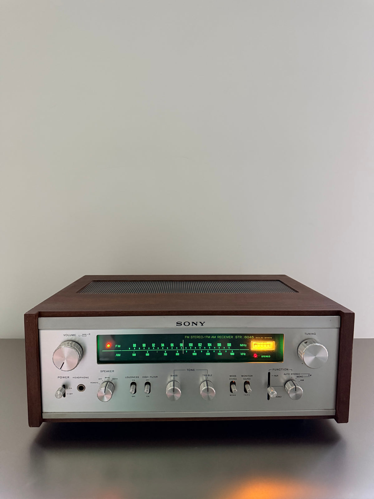 SONY STR-6045 _Receiver amplifier