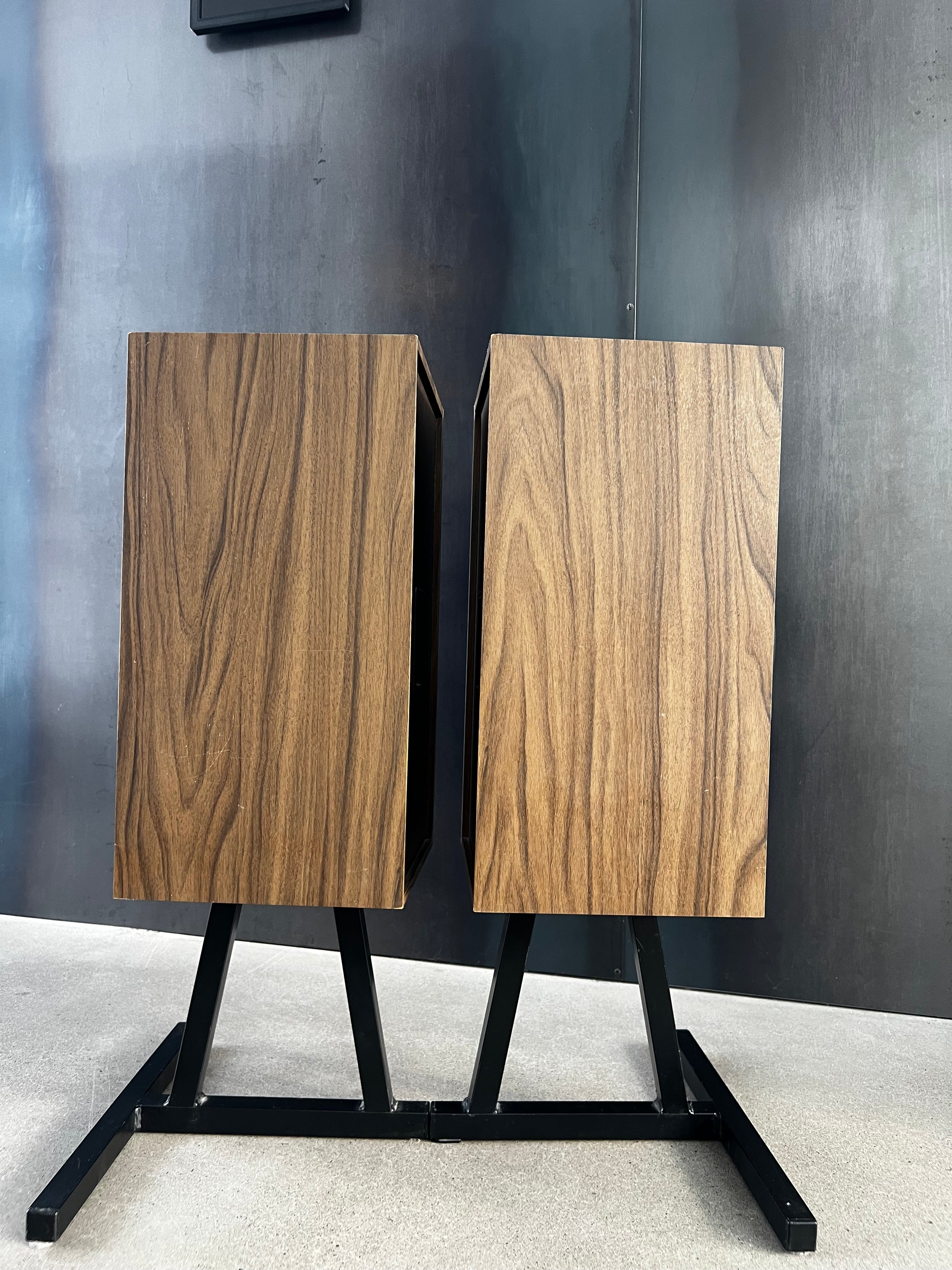 Bowers & Wilkins DM110 _haut-parleurs d’étagère