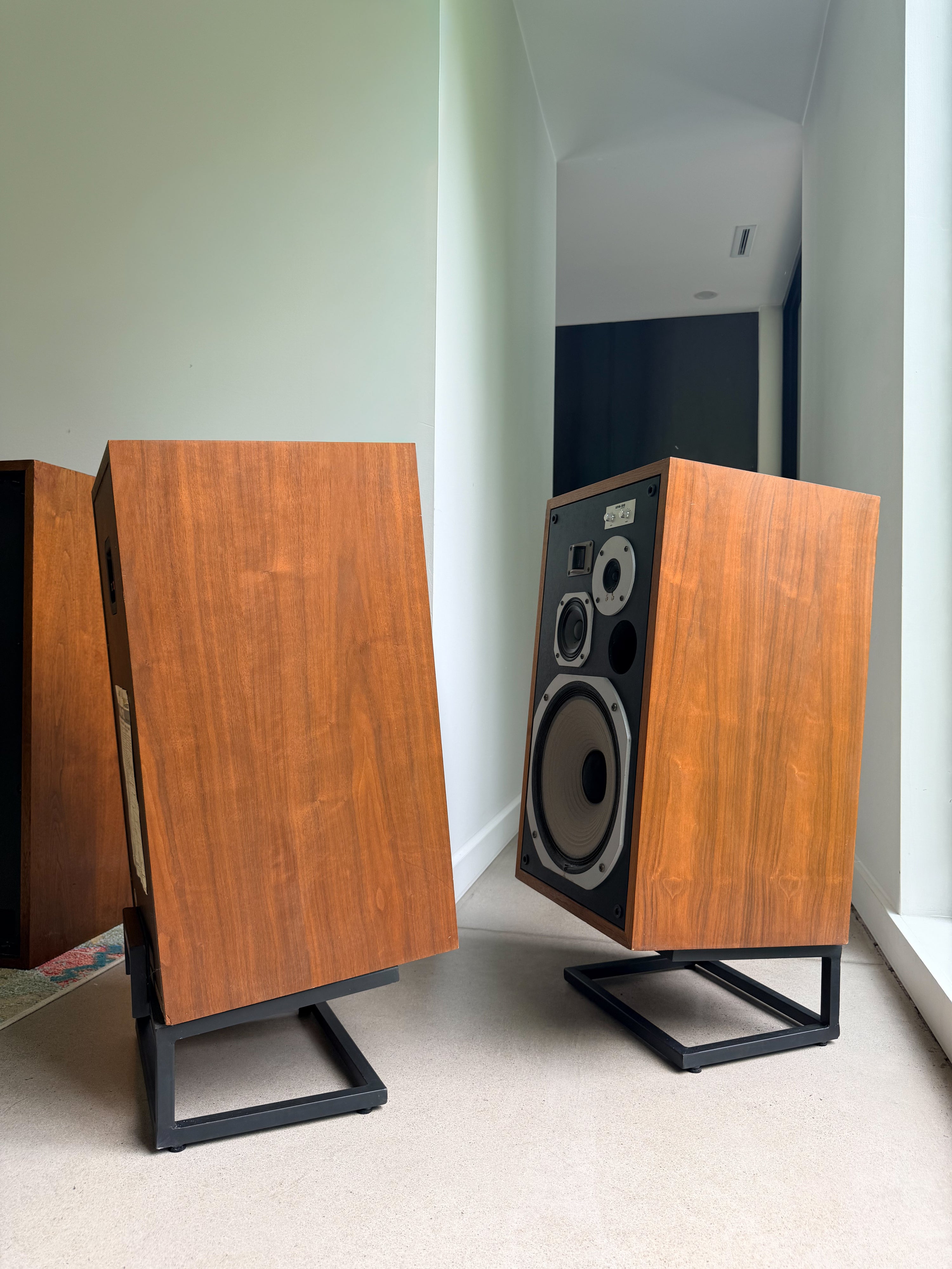 Pioneer HPM-100 _Floorstanding speakers