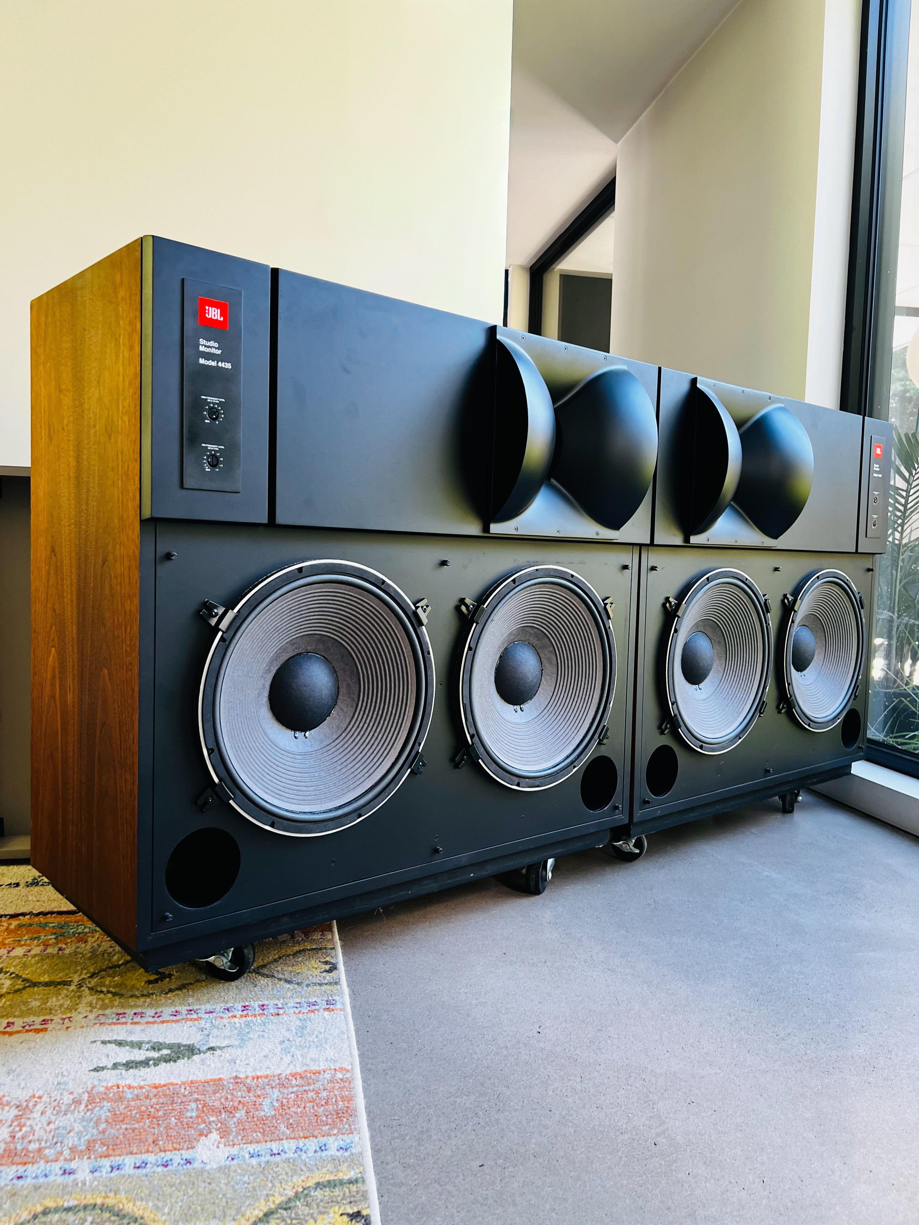 JBL 4435 _Haut-Parleurs de plancher