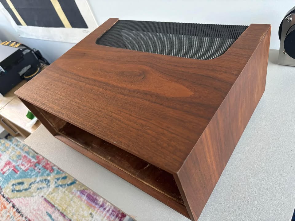 Marantz WC-10 _Woodcase en noyer