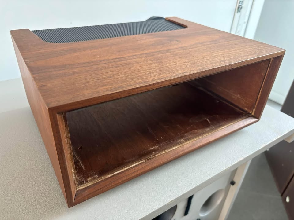 Marantz WC-10 _Woodcase en noyer