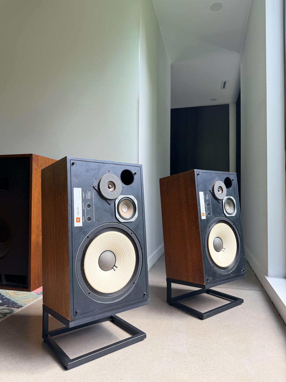 JBL L100 _Floorstanding speakers