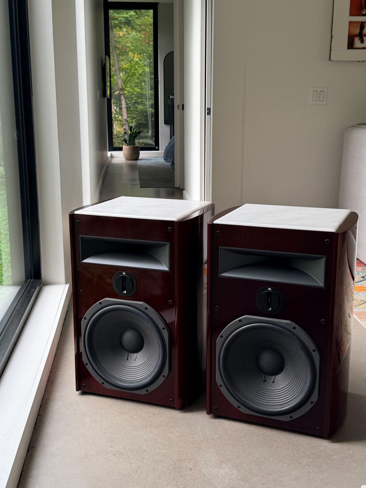 JBL S143 _Floorstanding speakers