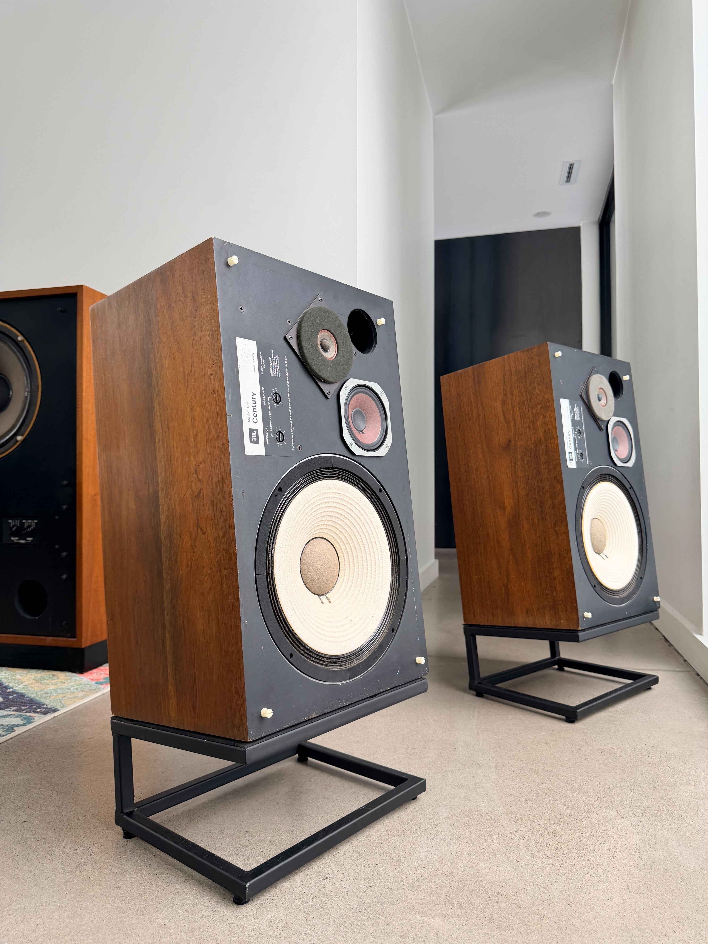 JBL L100 _Haut-parleurs de plancher