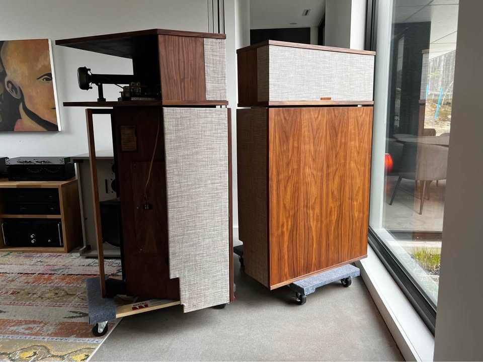 Klipsch Klipschorns  _Haut-parleurs de plancher (Noyer)