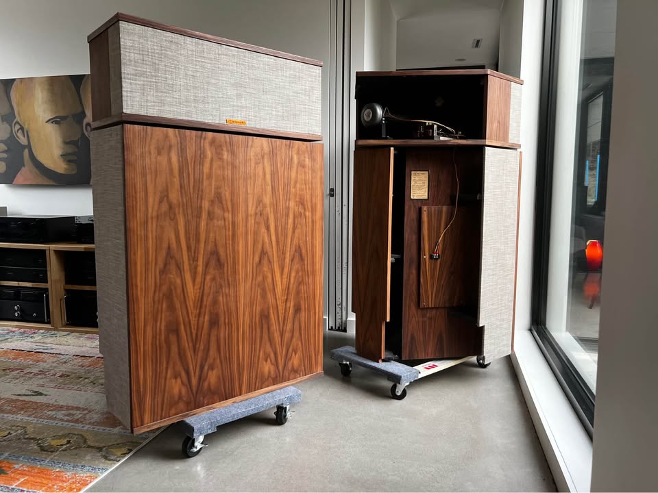 Klipsch Klipschorns  _Haut-parleurs de plancher (Noyer)