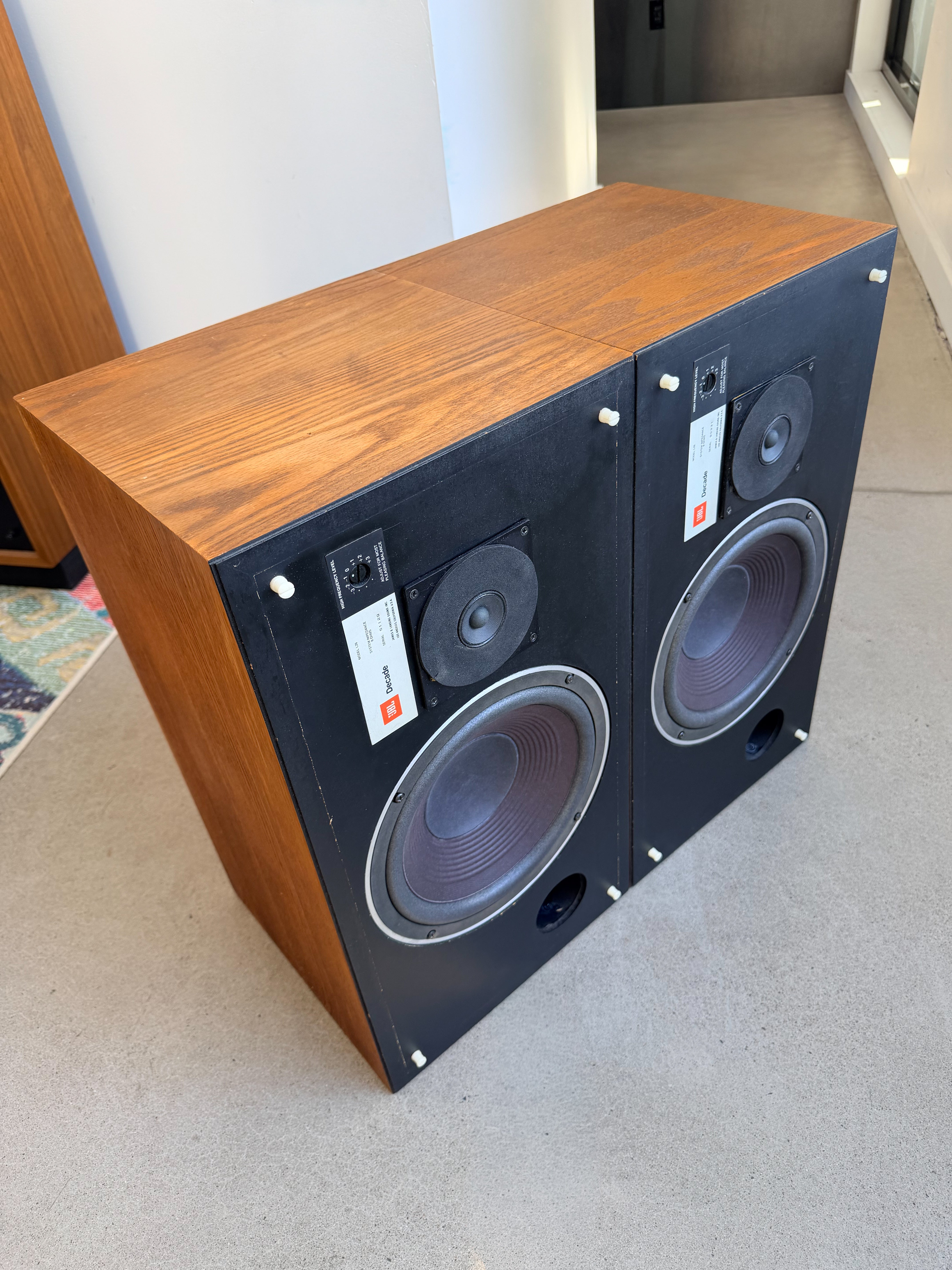 【チャーリー】JBL L26 JBL L26 _Haut-parleurs de Plancher – image sonore