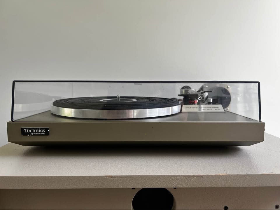 Technics SL-20 _Table tournante à courroie