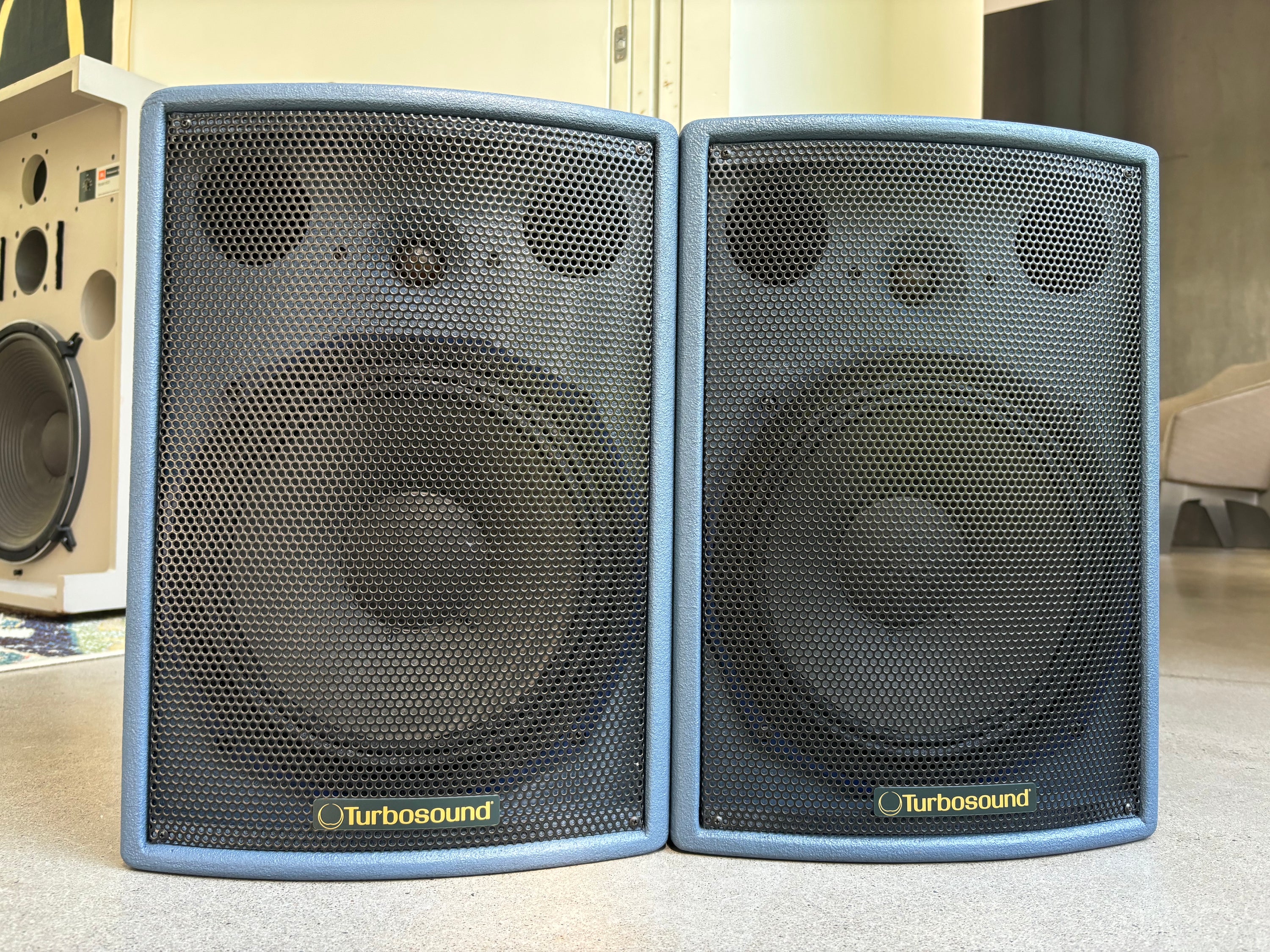 Turbosound TXD-520 (aka Funktion-One 101)_haut-parleurs professionnels