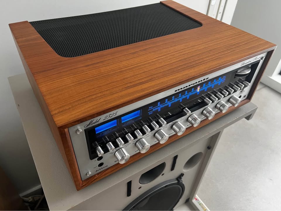 Marantz 2325 Amplifier/Receiver