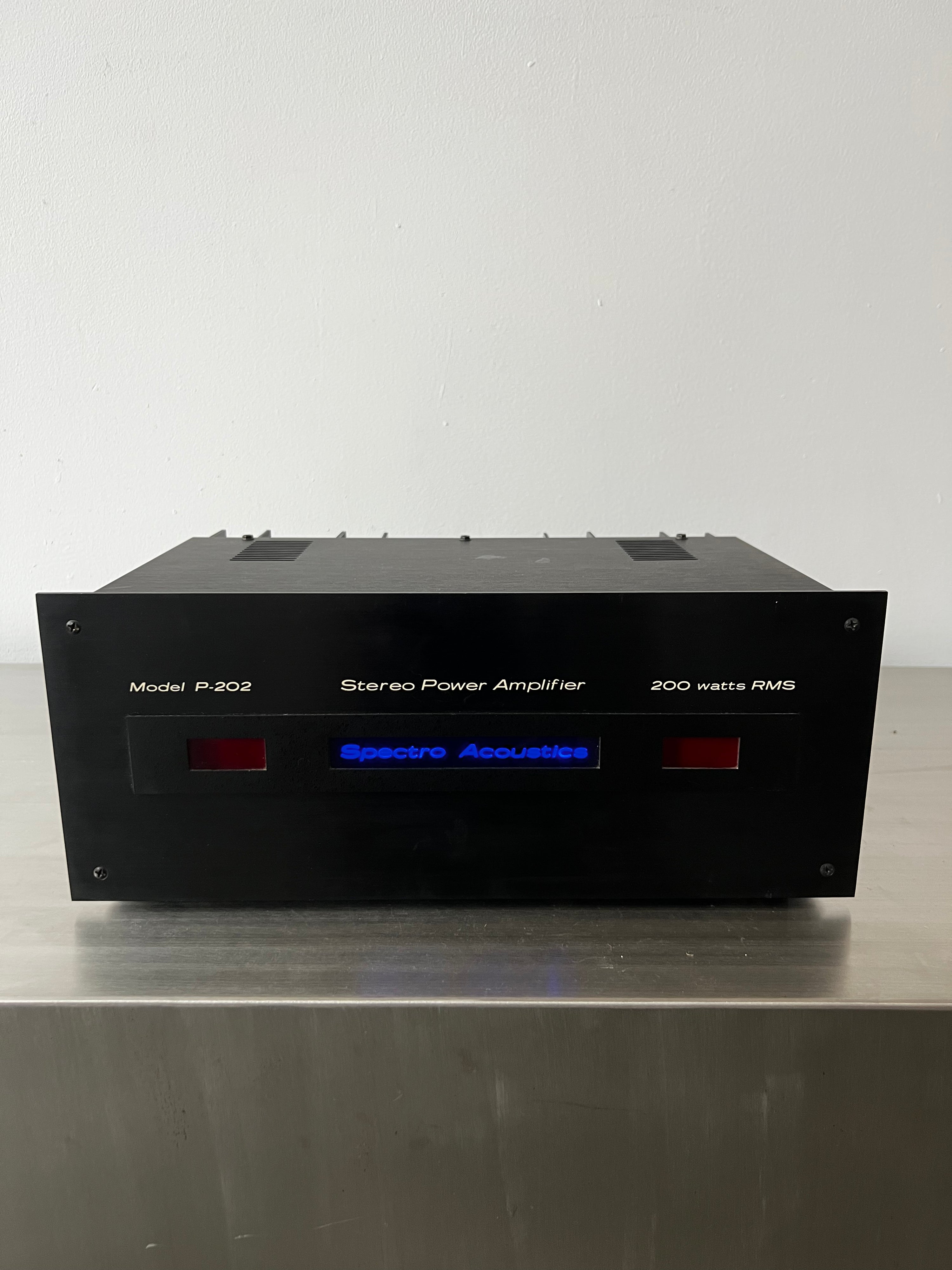 Spectro Acoustics P-202 Power Amplifier (100wpc)