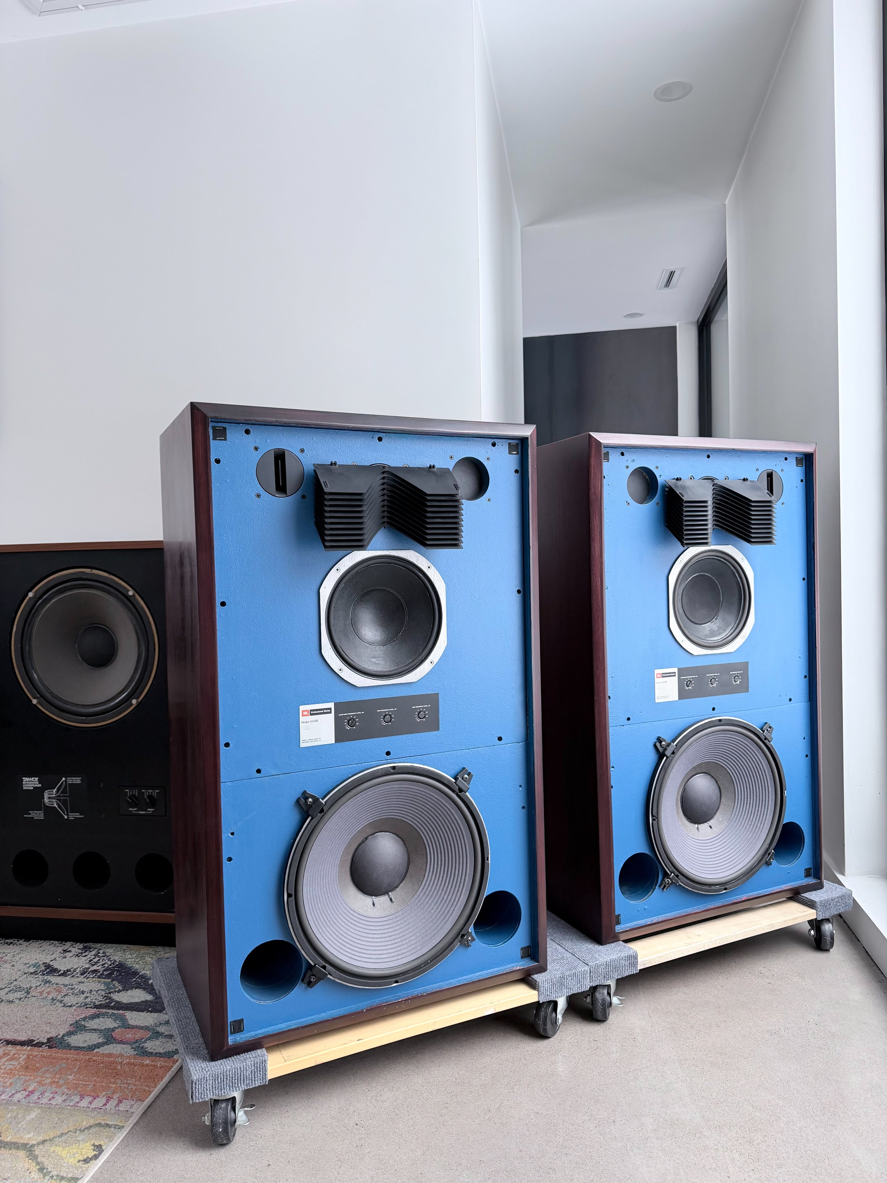 JBL 4343B _Haut-Parleurs de plancher