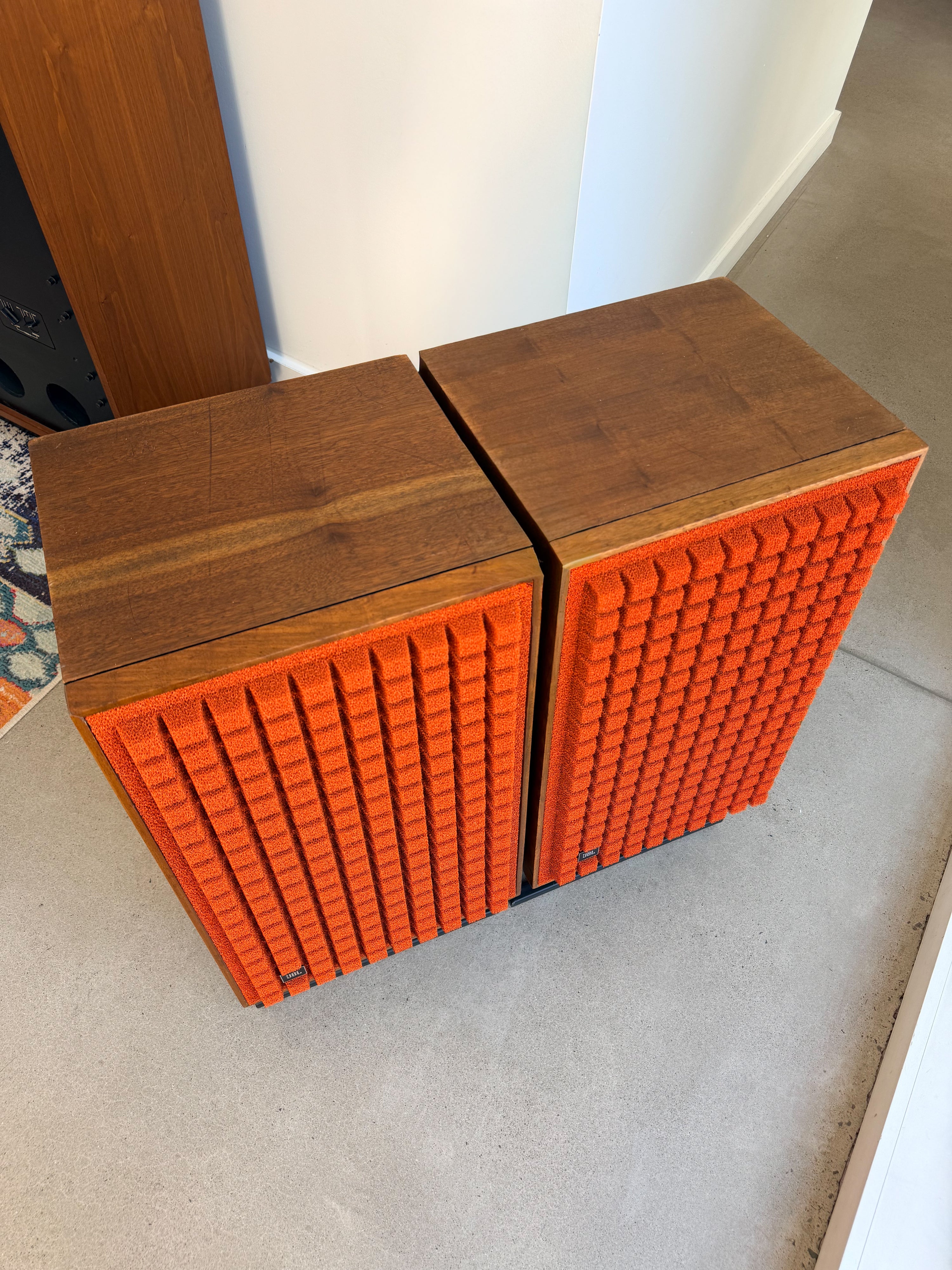 JBL L88+ _Floorstanding speakers