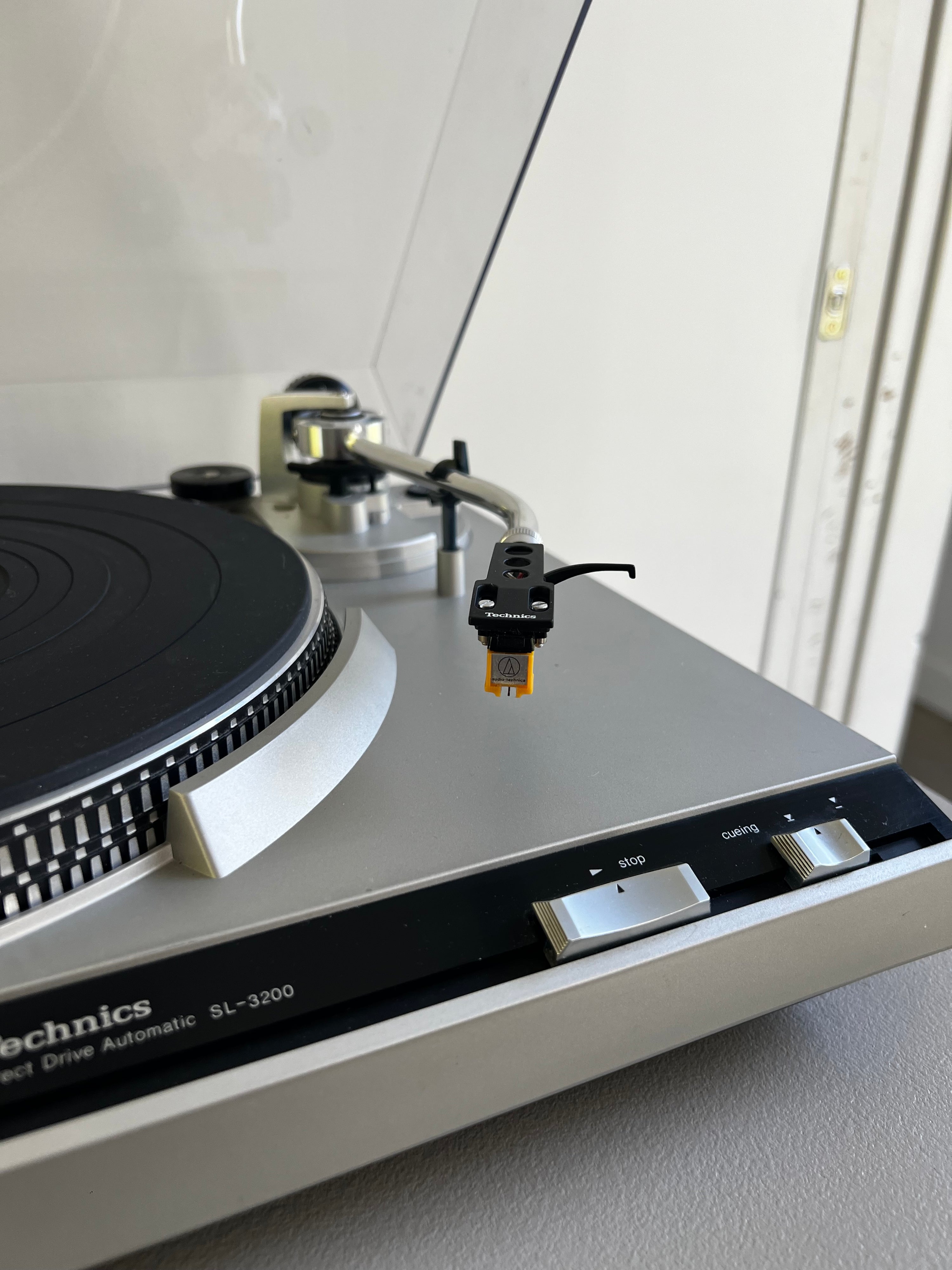 Technics SL-3200 _table tournante à entraînement direct
