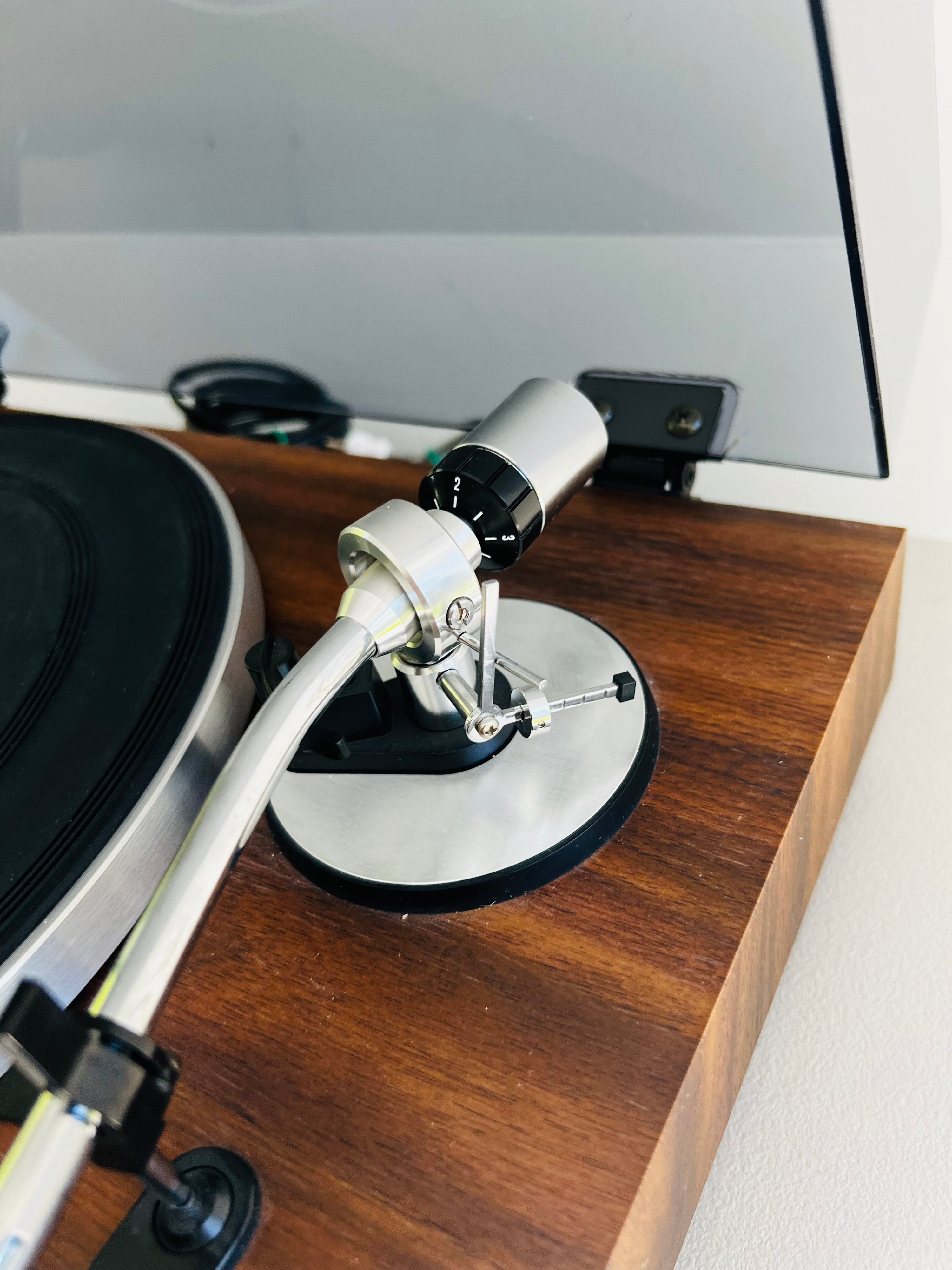 CEC H714 (Loyds) _table tournante