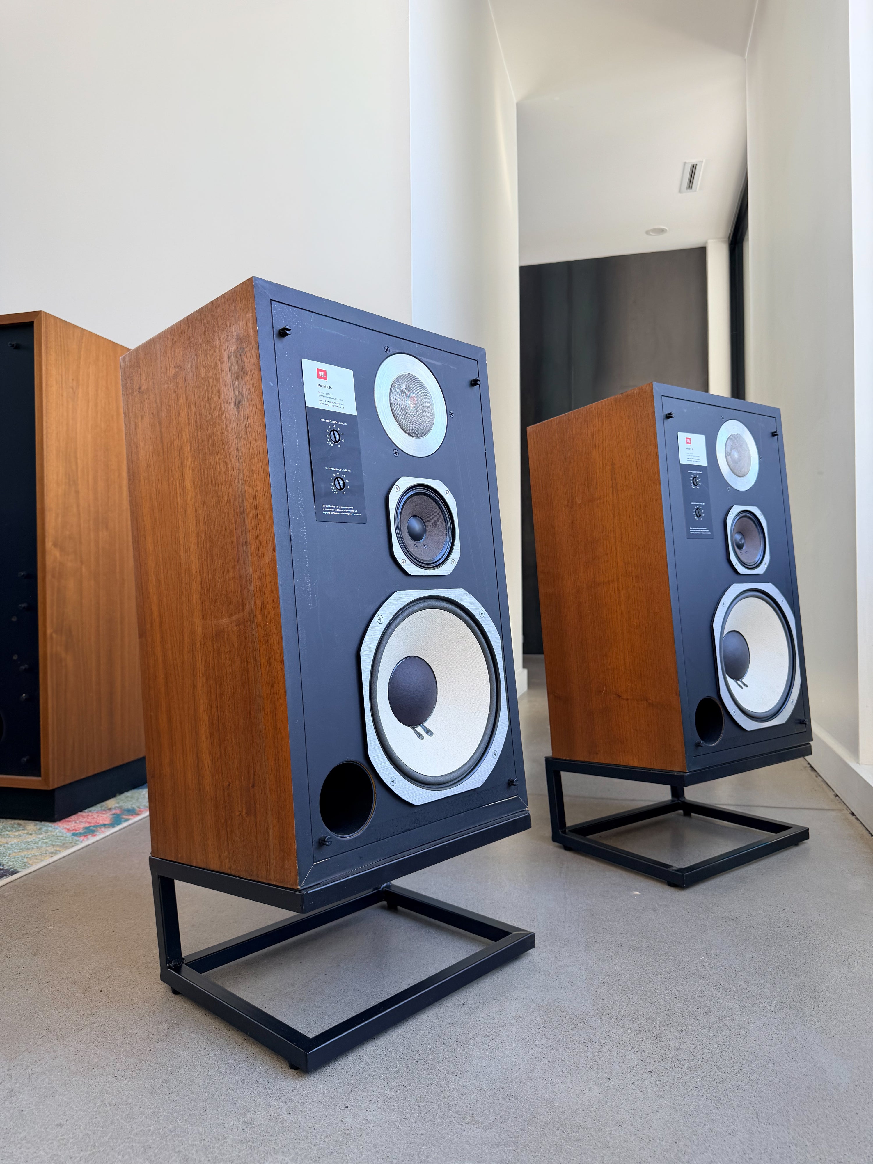 JBL L96 _Haut-Parleurs de plancher