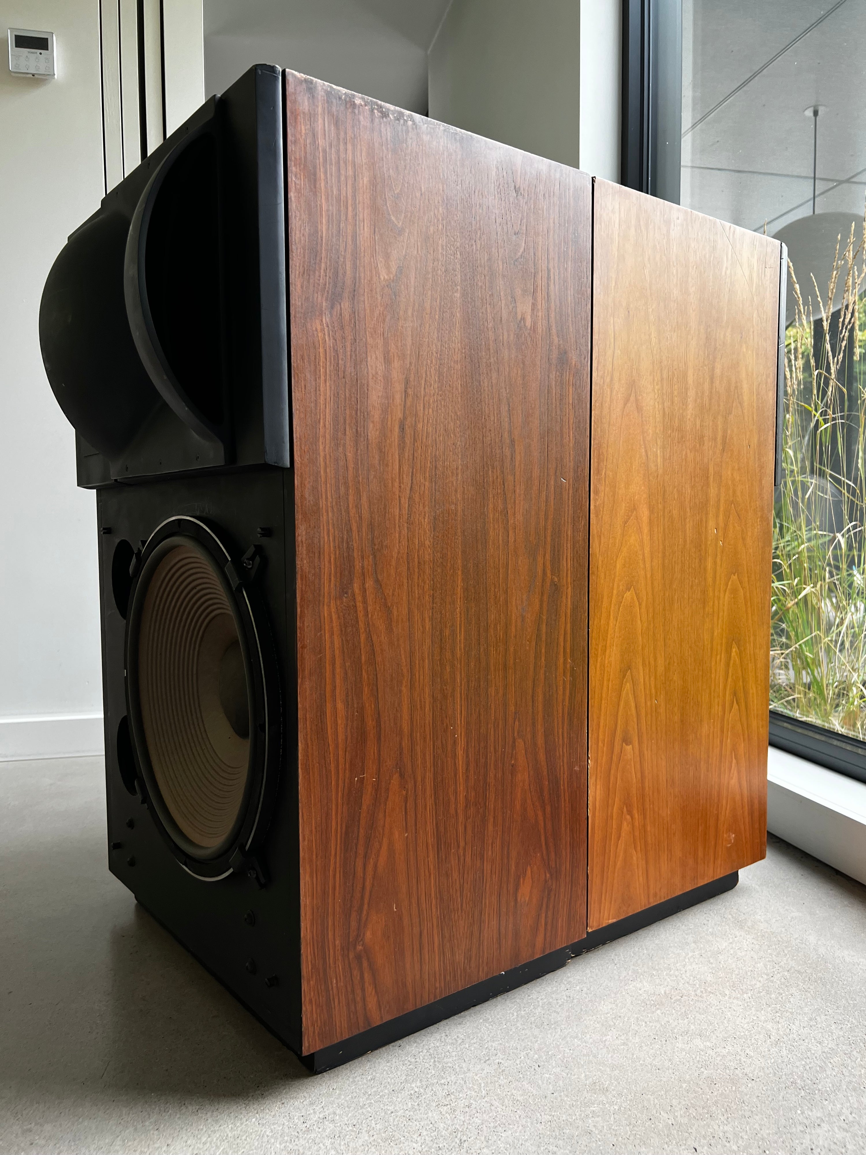 JBL 4430 _Haut-Parleurs de plancher