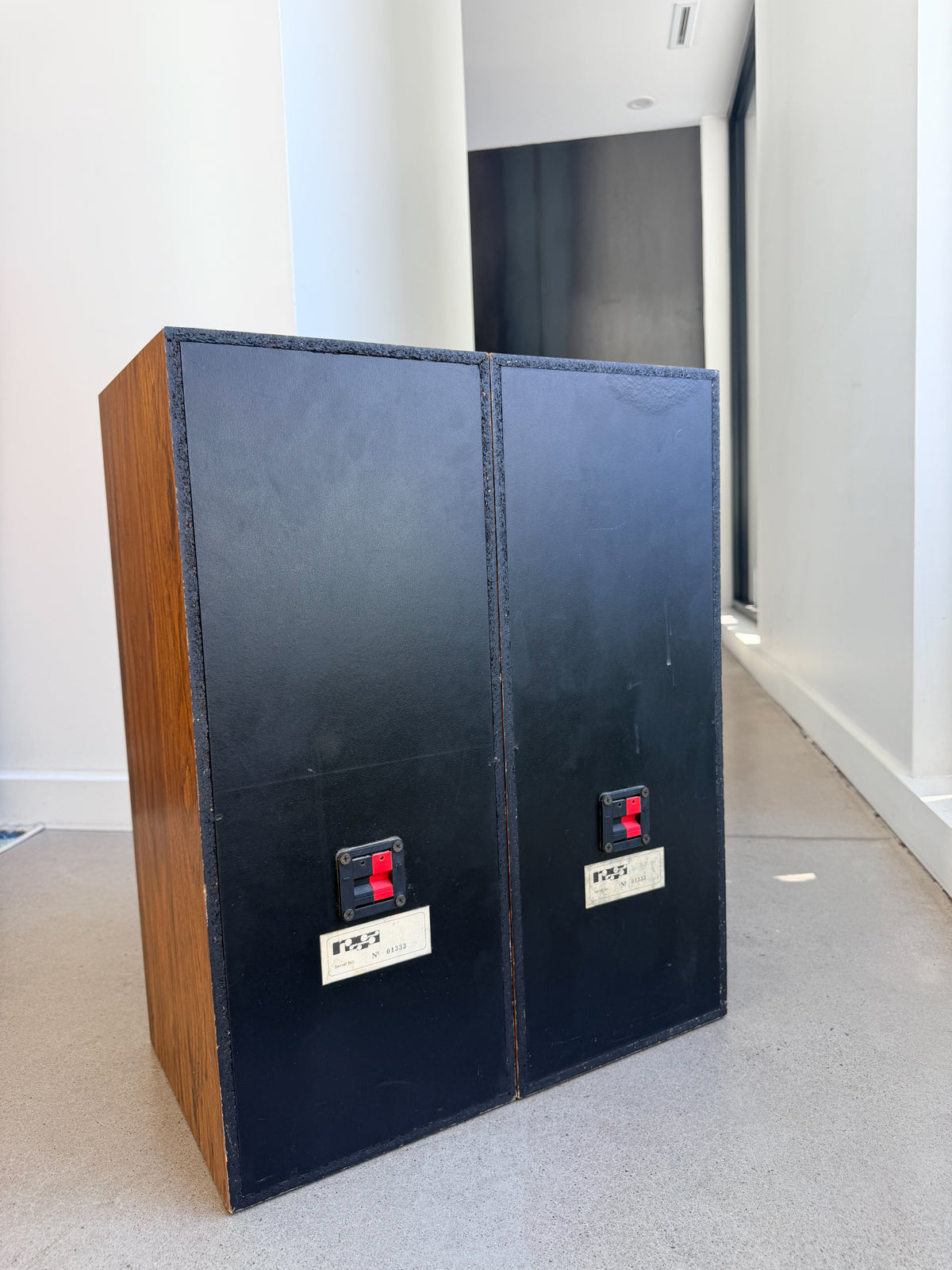 Rega Model 2 _Bookshelf speakers