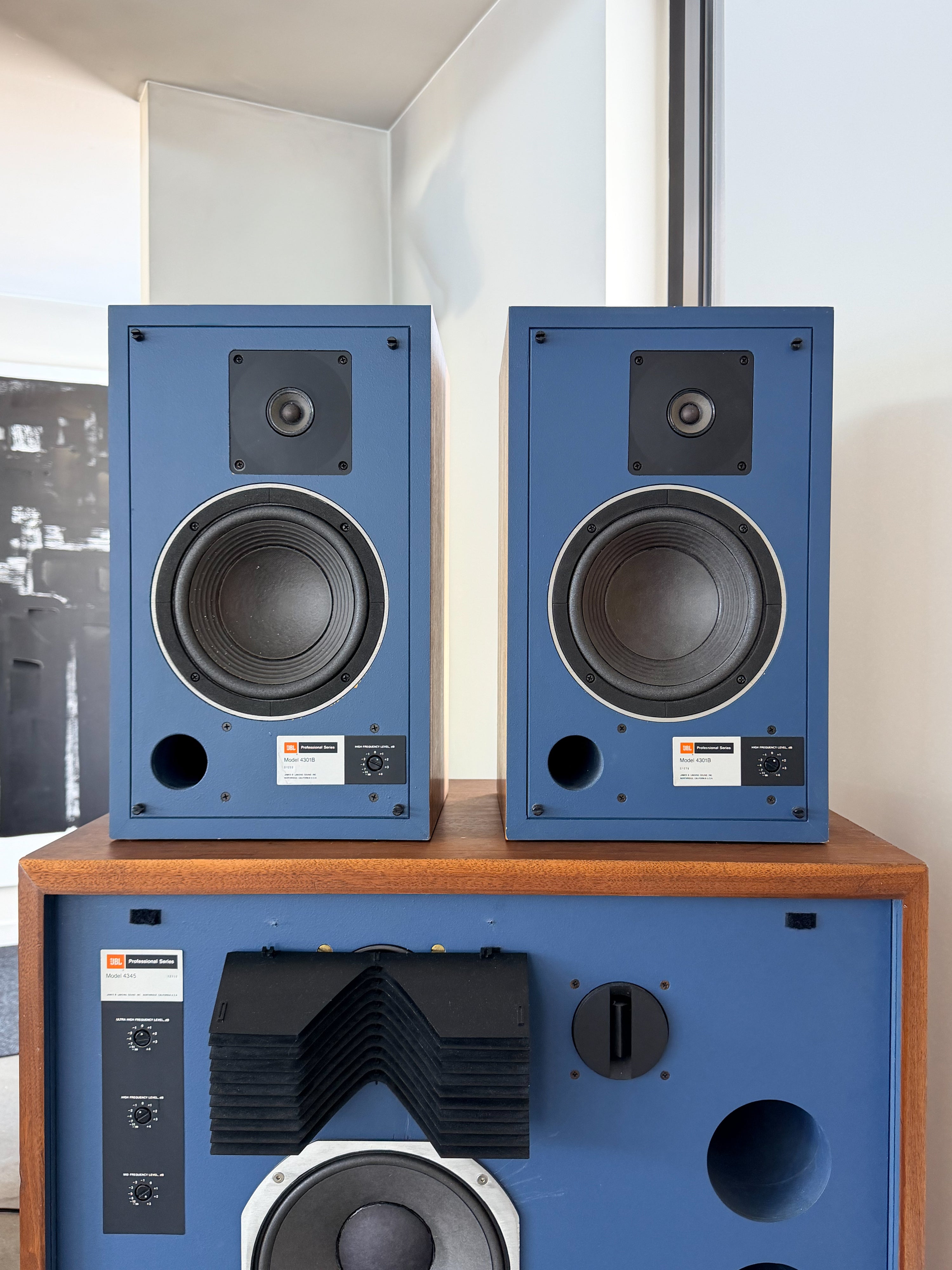 JBL 4301B  _Haut-parleurs d’étagère