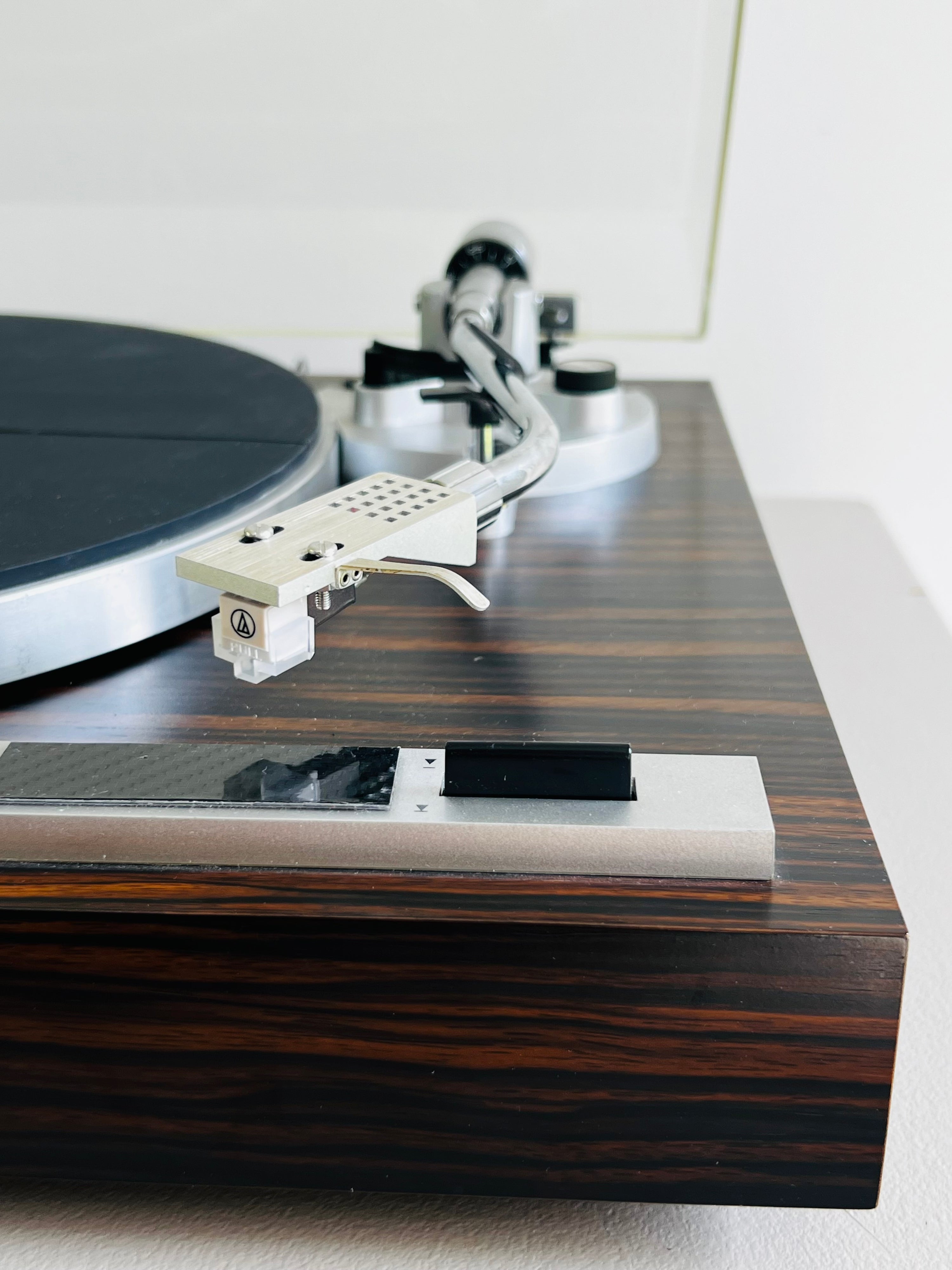 Yamaha YP-B2 _Table tournante à courroie