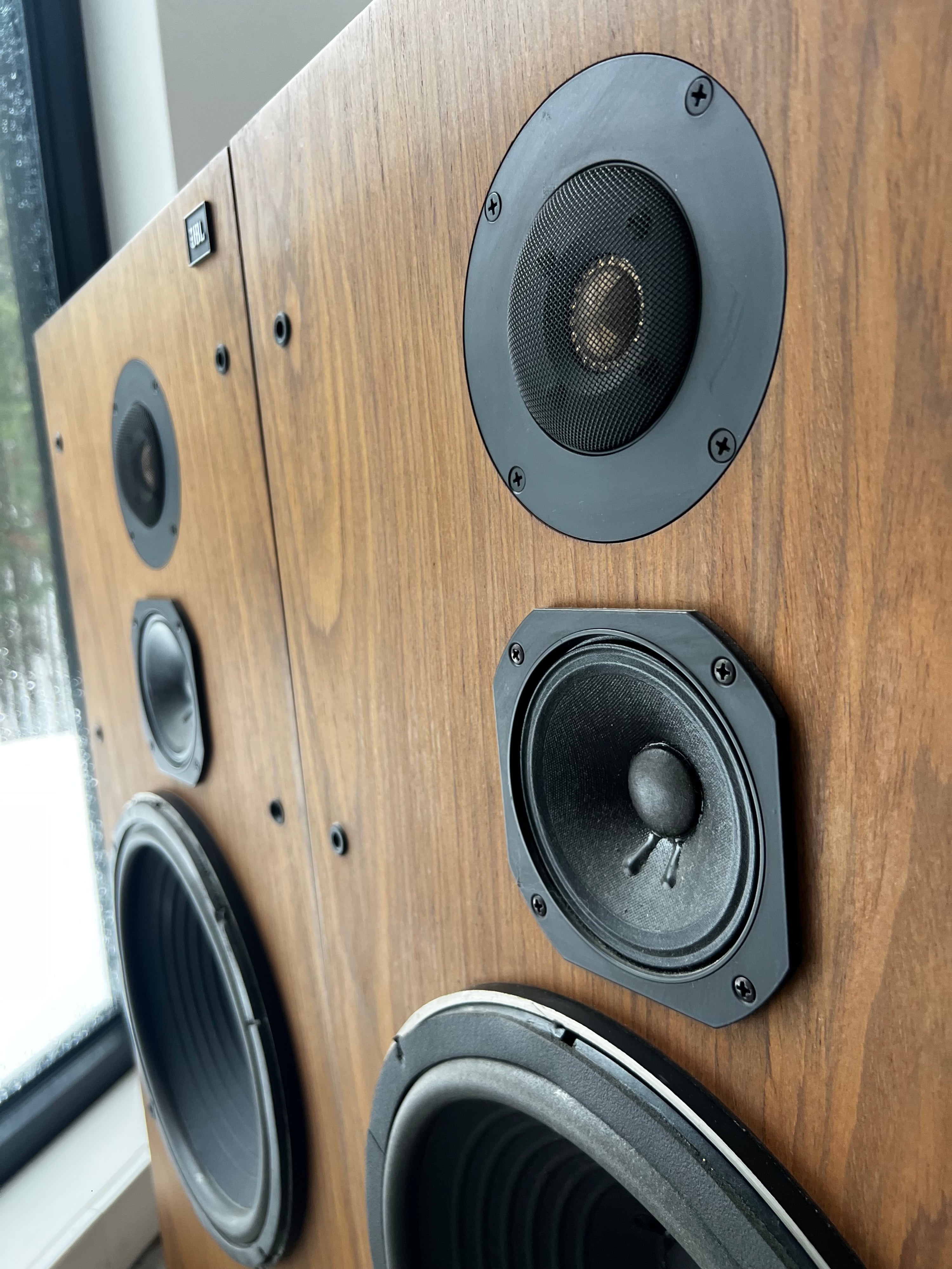 JBL L100T _Haut-Parleurs de plancher